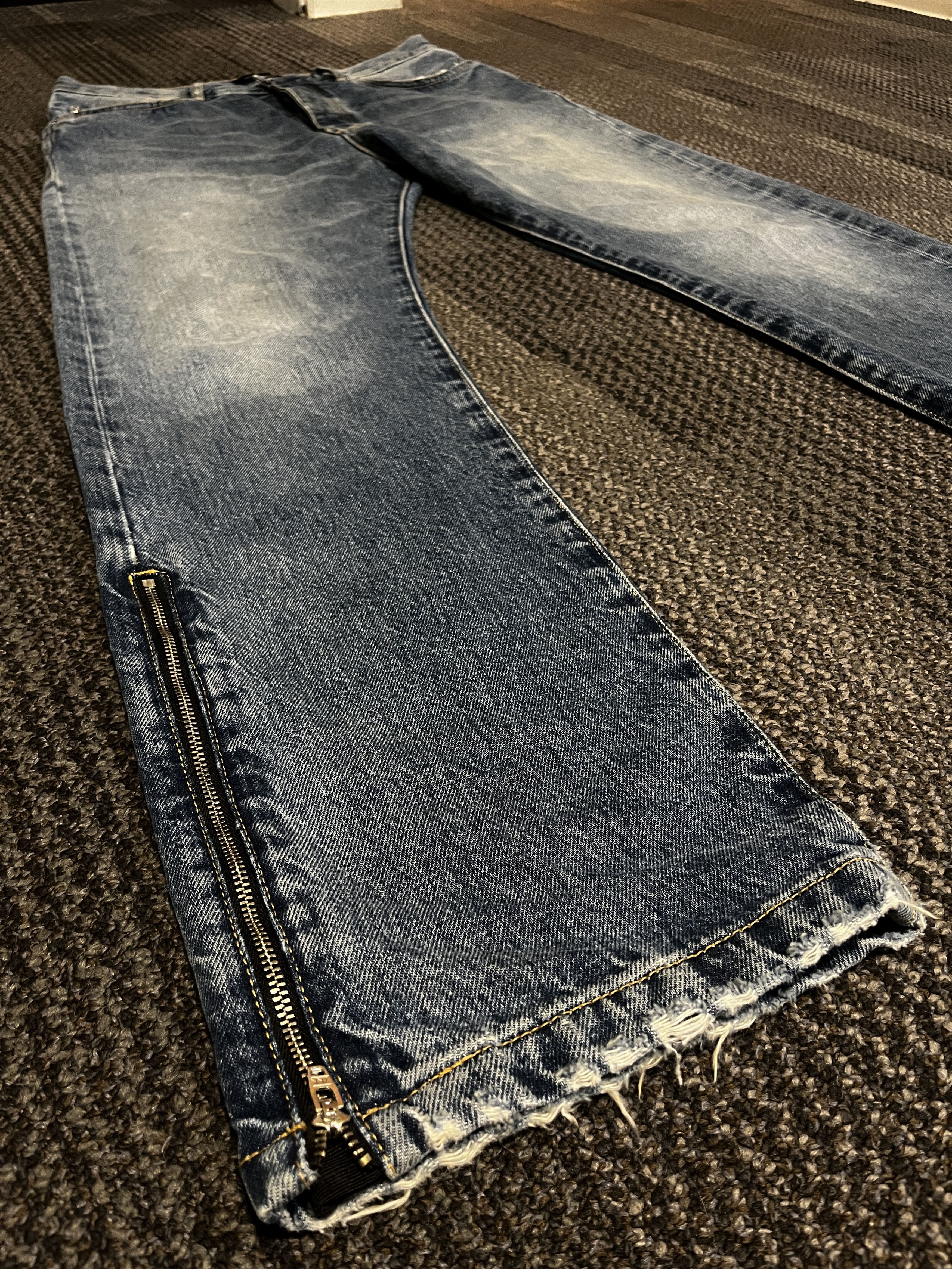 Purple × Purple Brand Italian Made Limited Edition Classic Blue Washed Denim Size US 32 / EU 48 - 2 Thumbnail