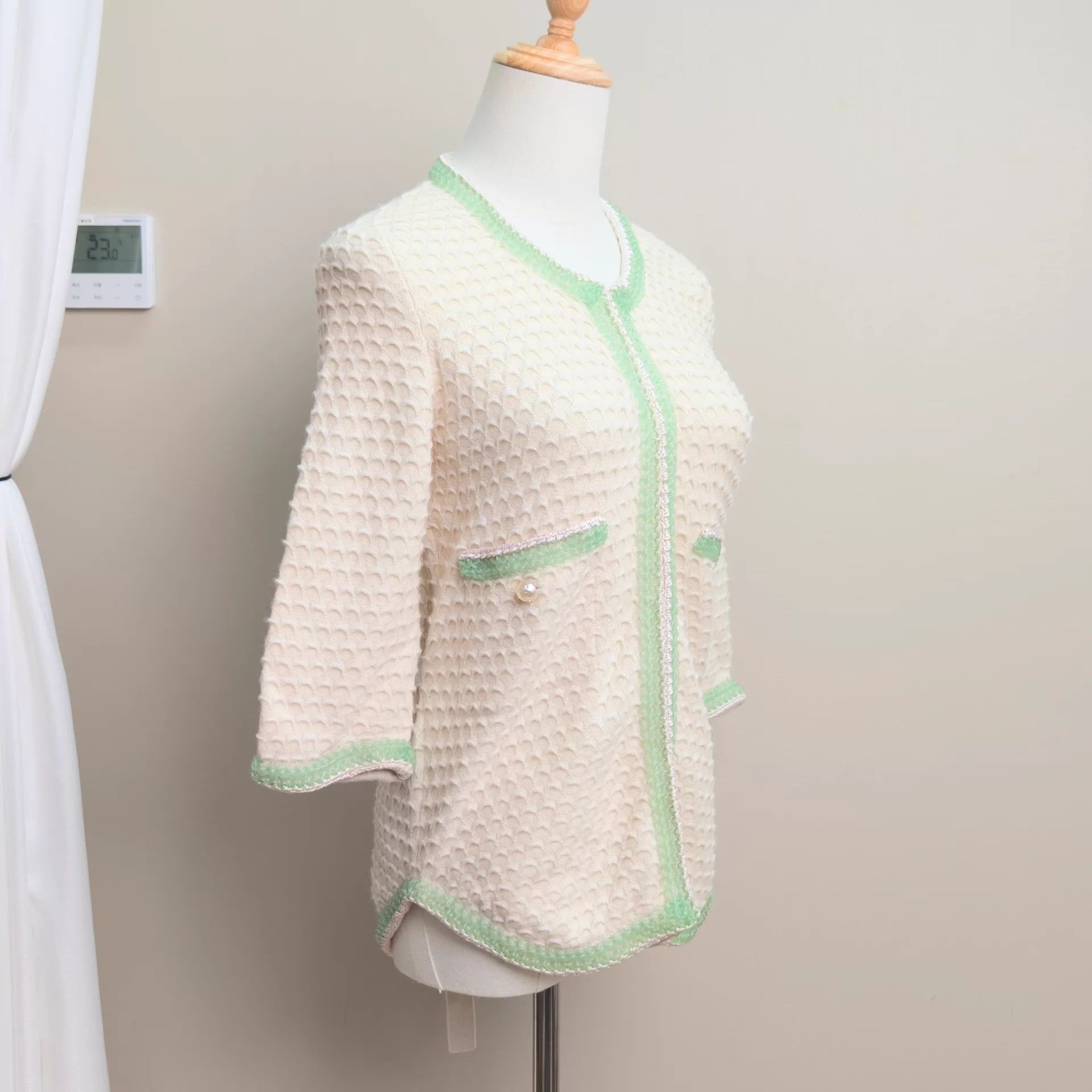 Chanel CHANEL Size 36 Jacket Size XS / US 0-2 / IT 36-38 - 4 Thumbnail