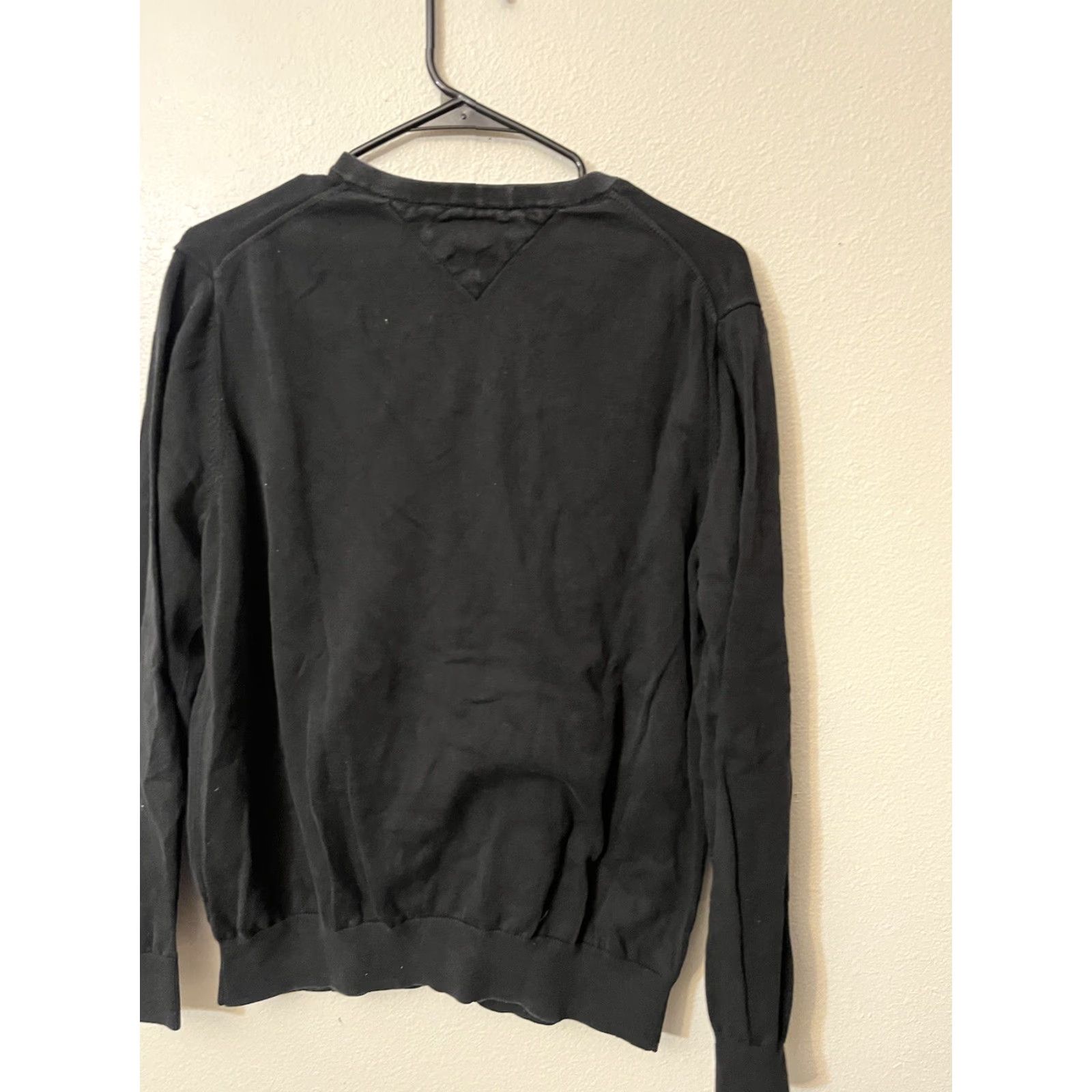 Tommy Hilfiger Tommy Hilfiger Sweater Mens Medium Black V-Neck Premium Cotton Pullover Logo Size US M / EU 48-50 / 2 - 3 Thumbnail