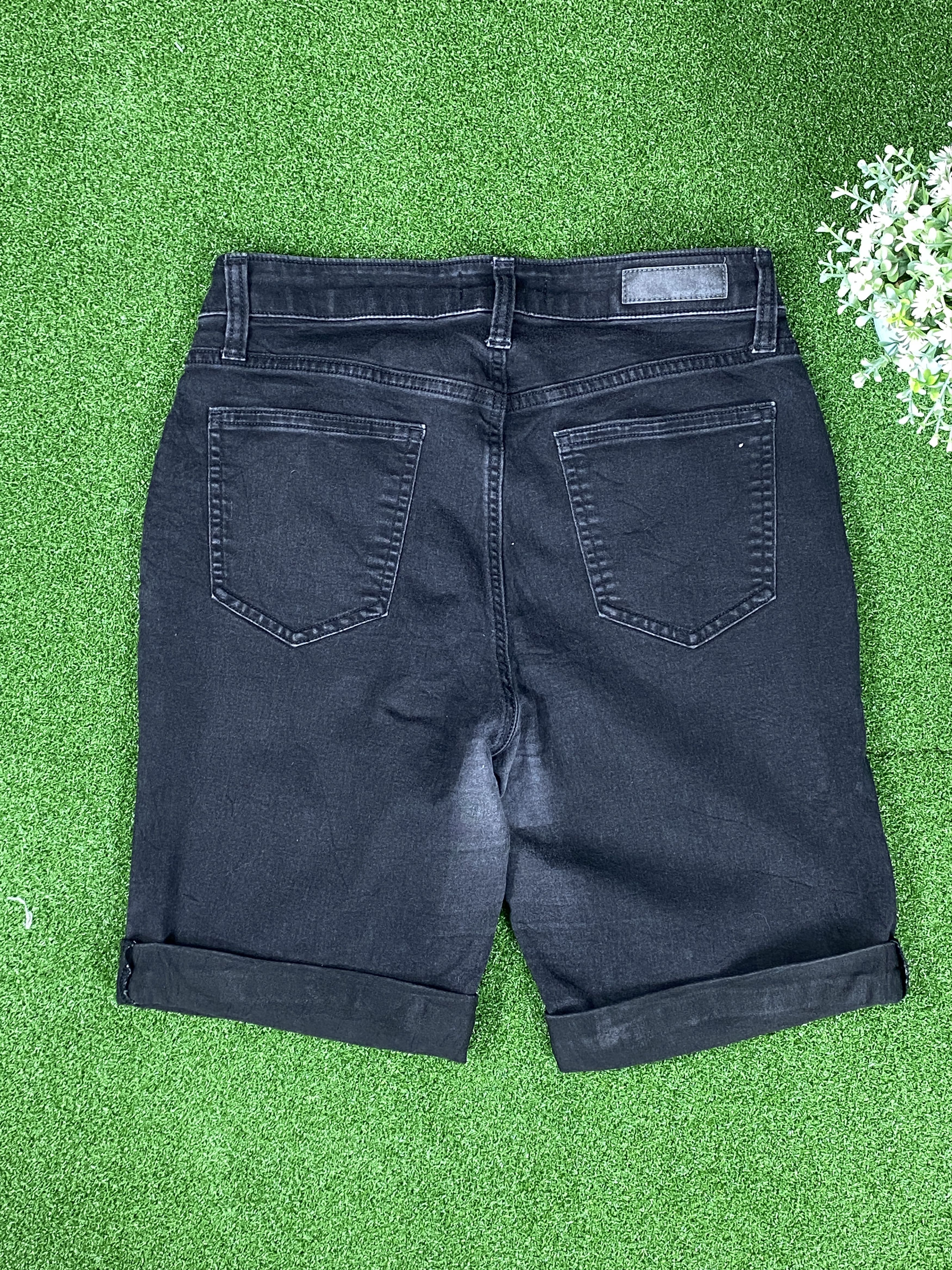 DKNY Vintage Dkny Jeans Short Black Jeans Size US 30 / EU 46 - 5 Thumbnail
