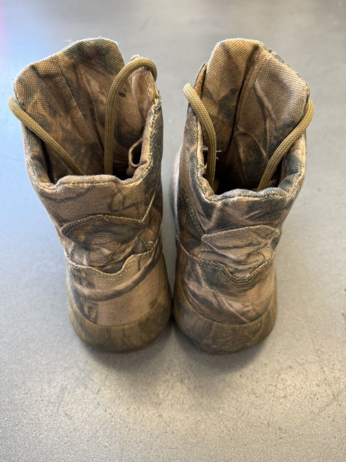 Yeezy 2017 Yeezy Canvas Boot Season 5 Camo Size US 7 / EU 40 - 5 Thumbnail