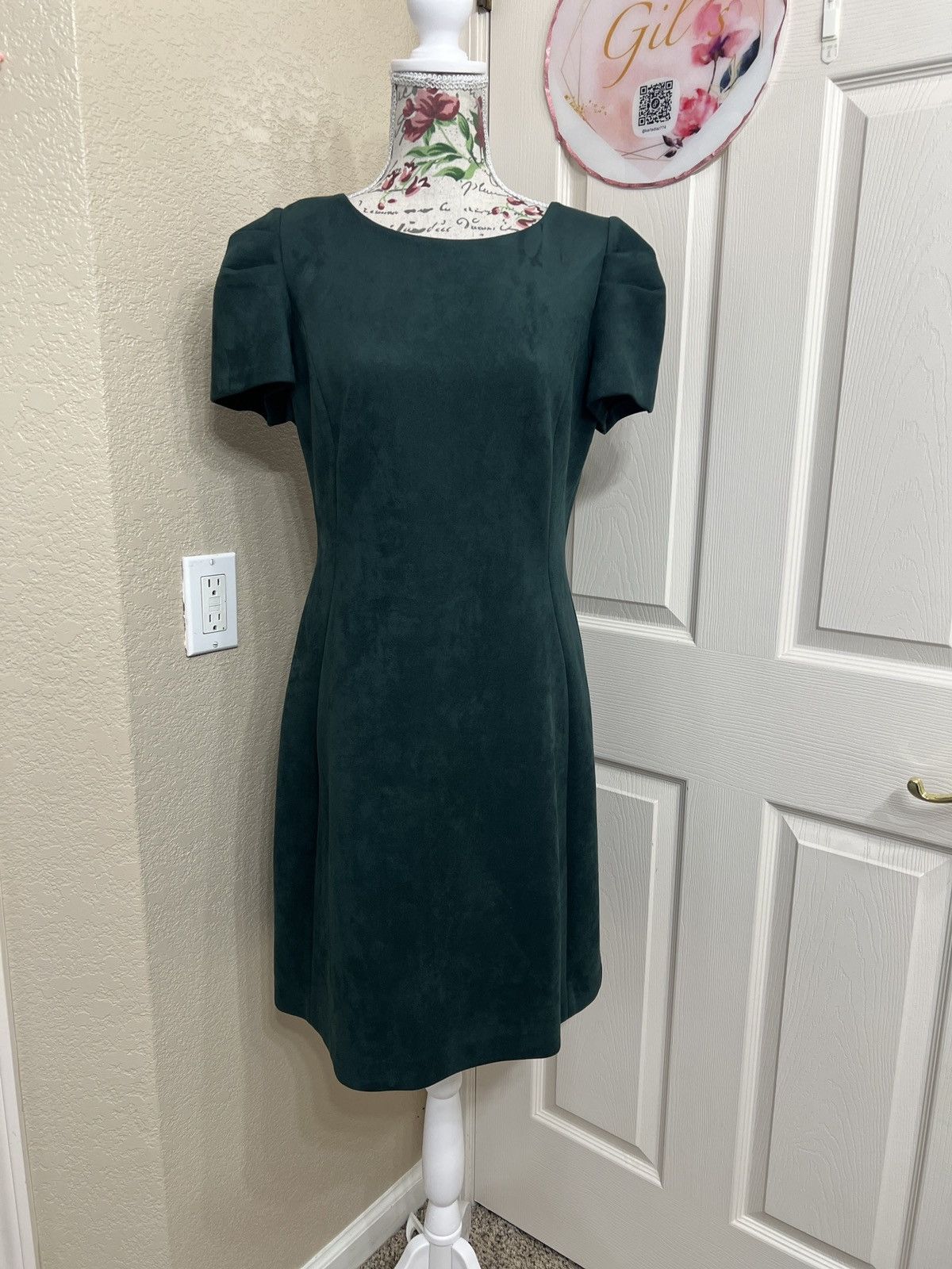 Calvin Klein Calvin Klein Emerald Green Midi Dress with Short Sleeves Size XL / US 12-14 / IT 48-50 - 1 Thumbnail