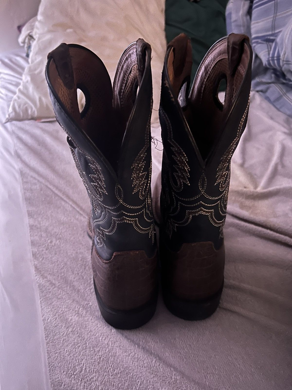 Ariat Ariat boots Size US 7 / EU 40 - 2 Thumbnail