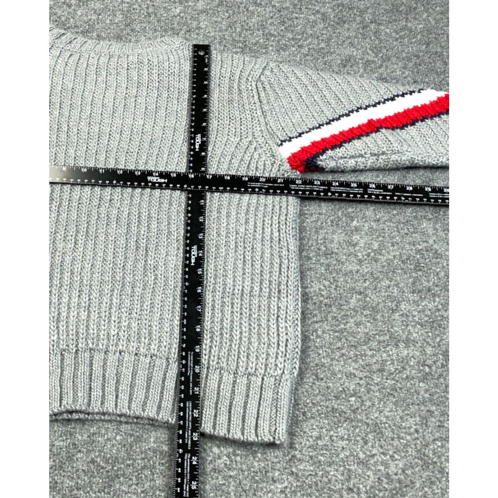 Tommy Hilfiger Tommy Hilfiger Sweater Adult Medium Gray Knit 90s Flag Stripe Womens Size M / US 6-8 / IT 42-44 - 3 Thumbnail