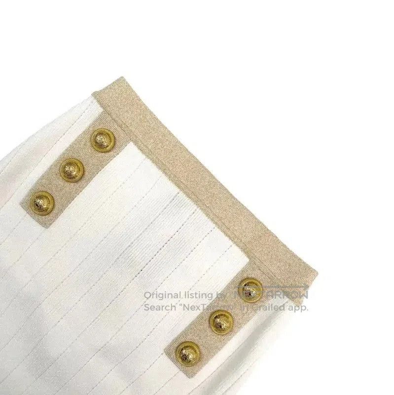 Balmain Balmain Women's White Skirt with Gold Buttons . Size 26" / US 2 / IT 38 - 3 Thumbnail