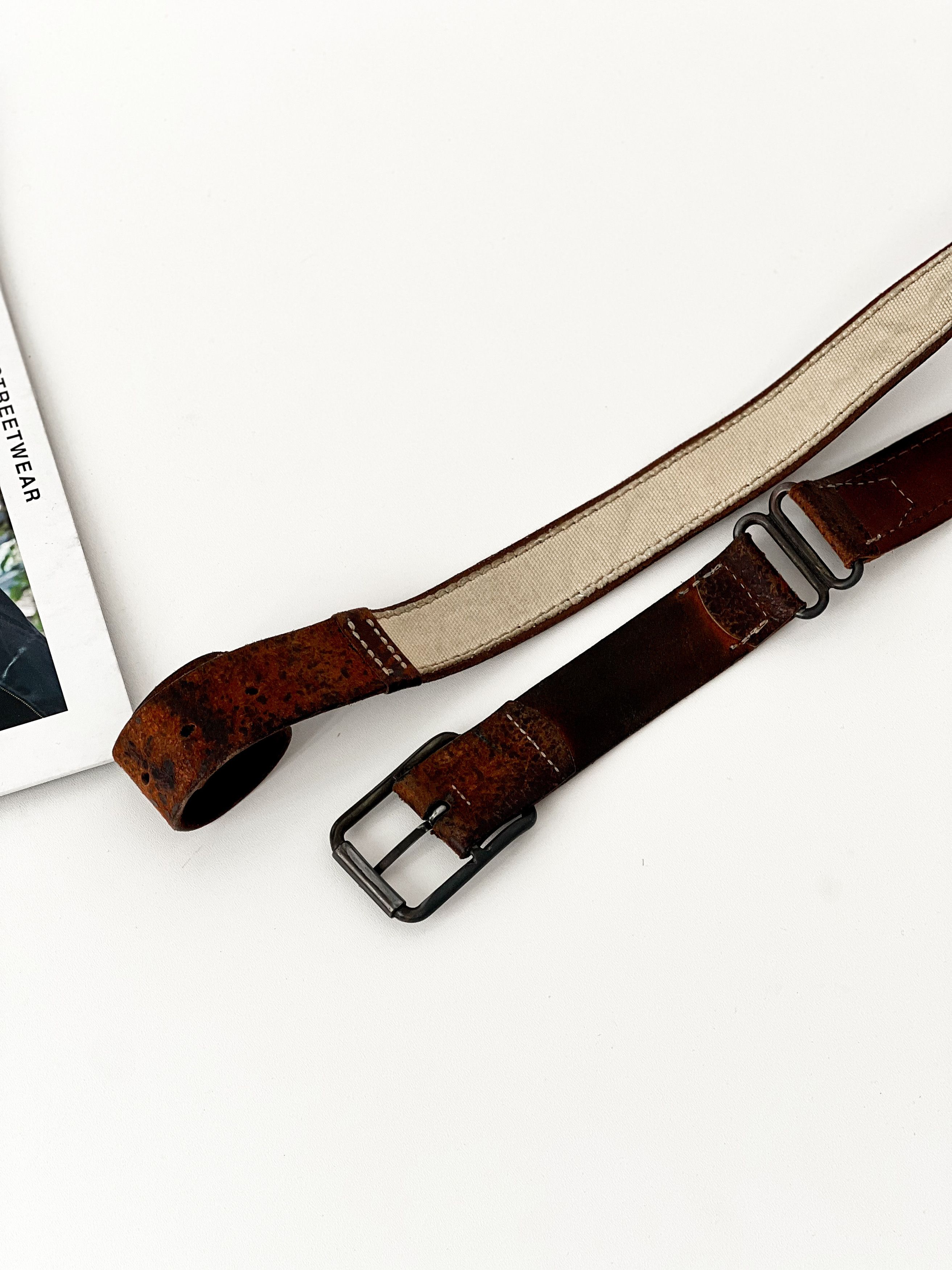 Leather × Levi's × Vintage Levi's Red Tab vintage leather belt Size 34 - 4 Thumbnail