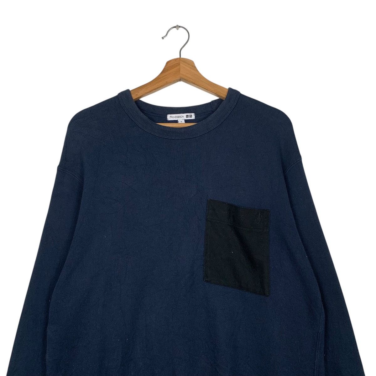 JW Anderson × Uniqlo JW Anderson x Uniqlo Single Pocket Sweatshirt Size US M / EU 48-50 / 2 - 2 Thumbnail