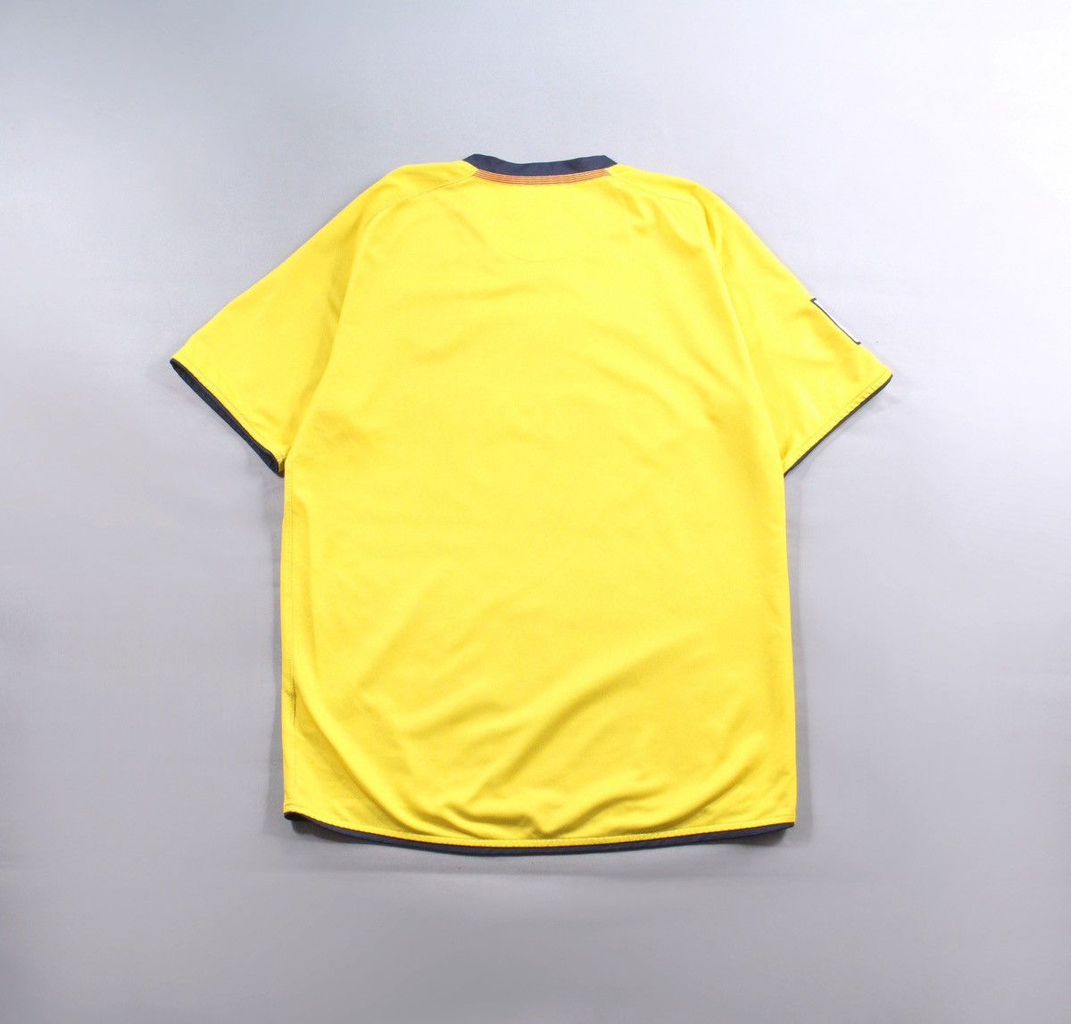 Nike Nike Barcelona Vintage 2008 Soccer Football Tee T Shirt M Size US M / EU 48-50 / 2 - 4 Thumbnail