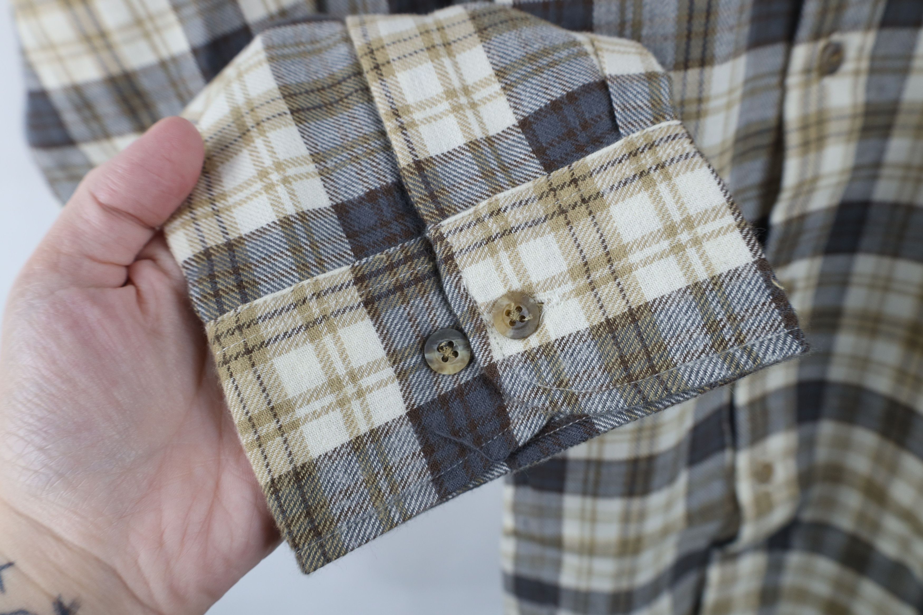Vintage Deadstock Vintage Streetwear Collared Button Down Shirt Size US XL / EU 56 / 4 - 7 Thumbnail