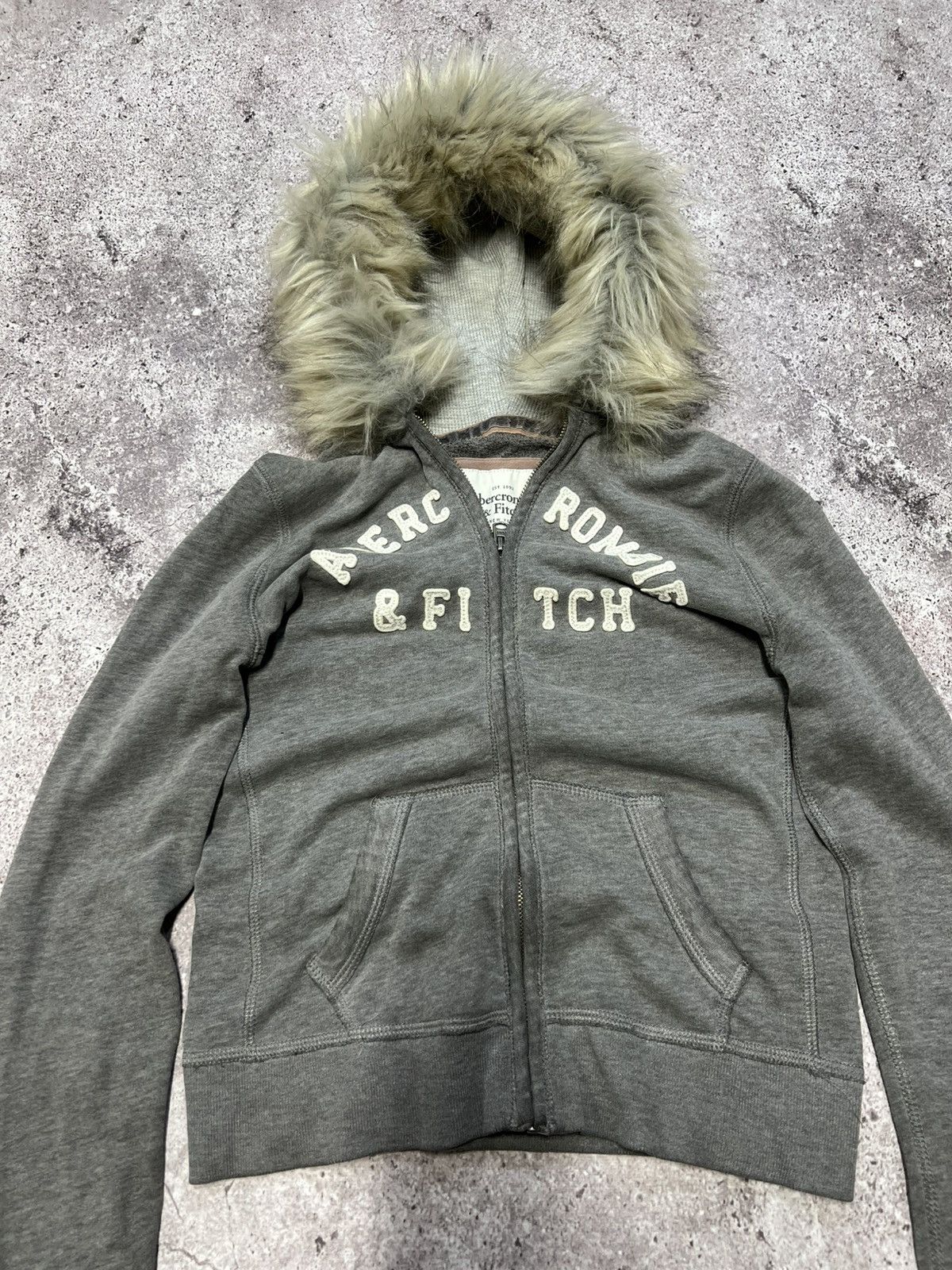 Abercrombie & Fitch Y2K Vintage Abercrombie Fur Hoodie Lgb if6was9 style Size M / US 6-8 / IT 42-44 - 6 Thumbnail