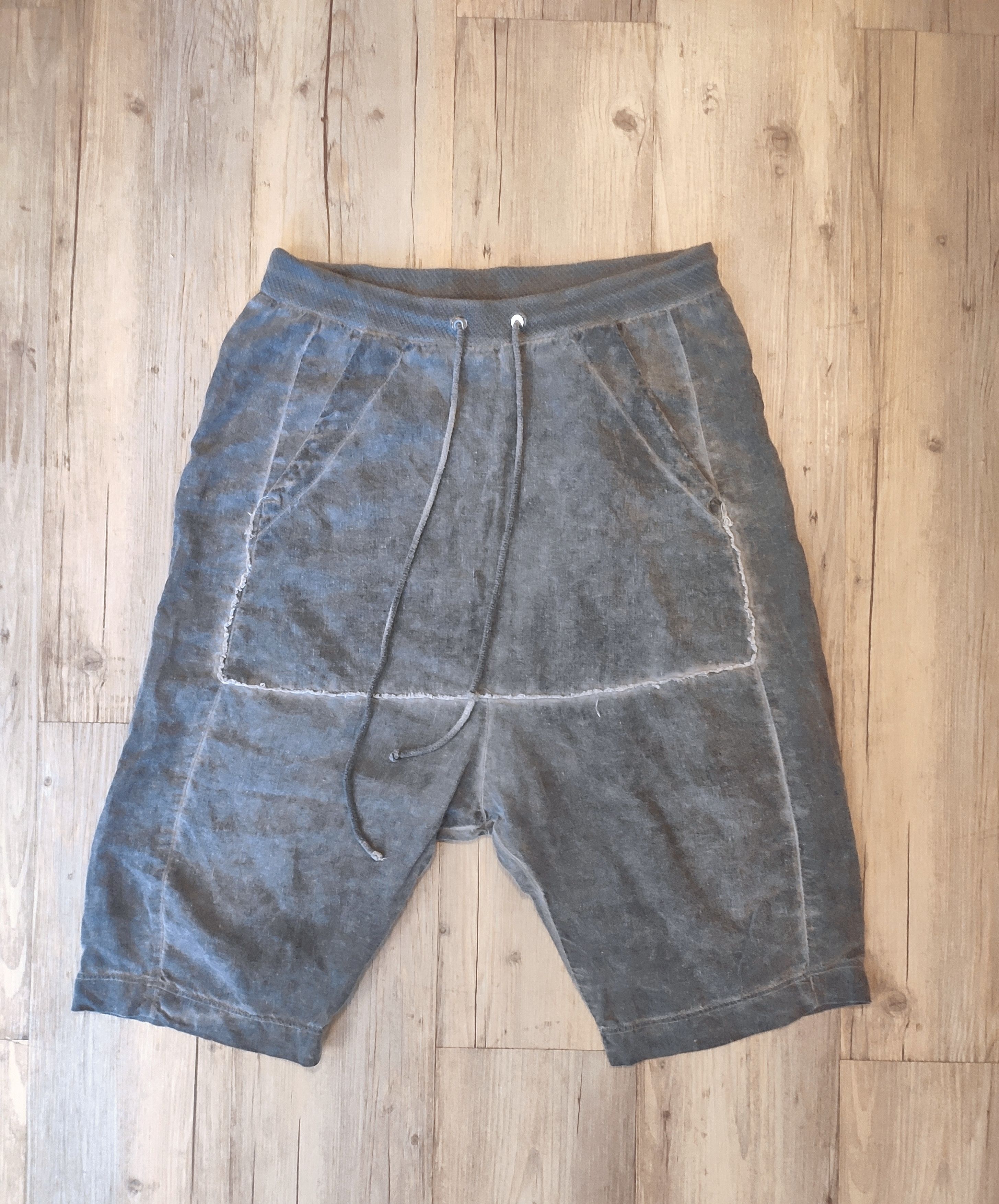 Lost & Found Ria Dunn Drop crotch linen shorts Size US 30 / EU 46 - 4 Thumbnail