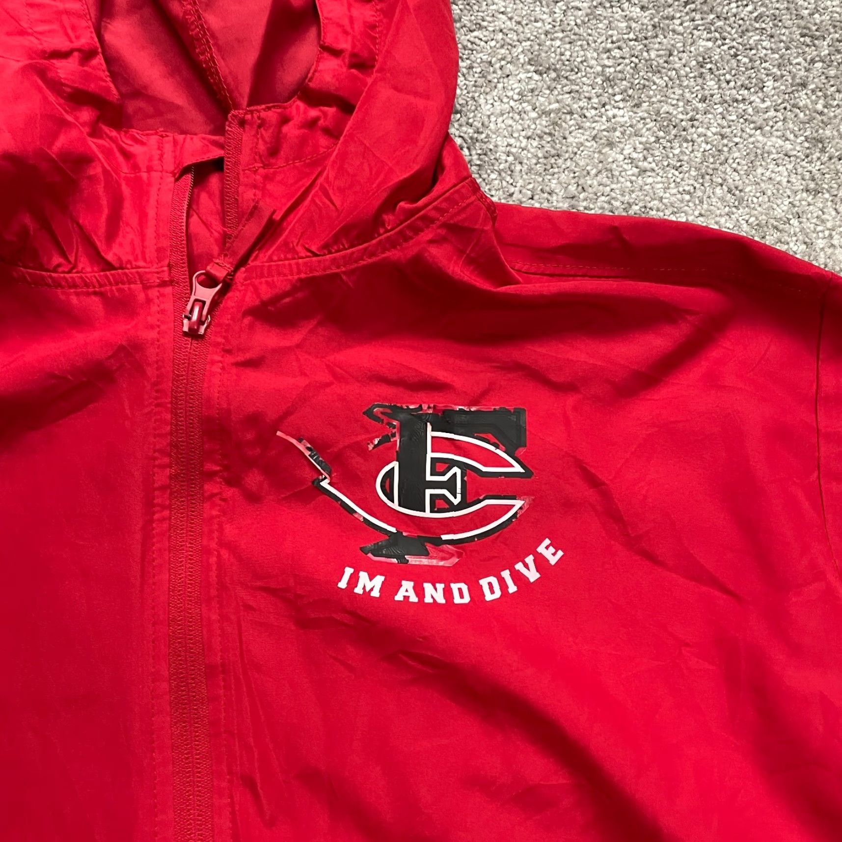 Holloway Holloway Hoodie Windbreaker Jacket Unisex Adults XL Red Gray 1/2 Zip Anorak Sports Comfort Breathable Pockets Logo Size US XL / EU 56 / 4 - 5 Thumbnail