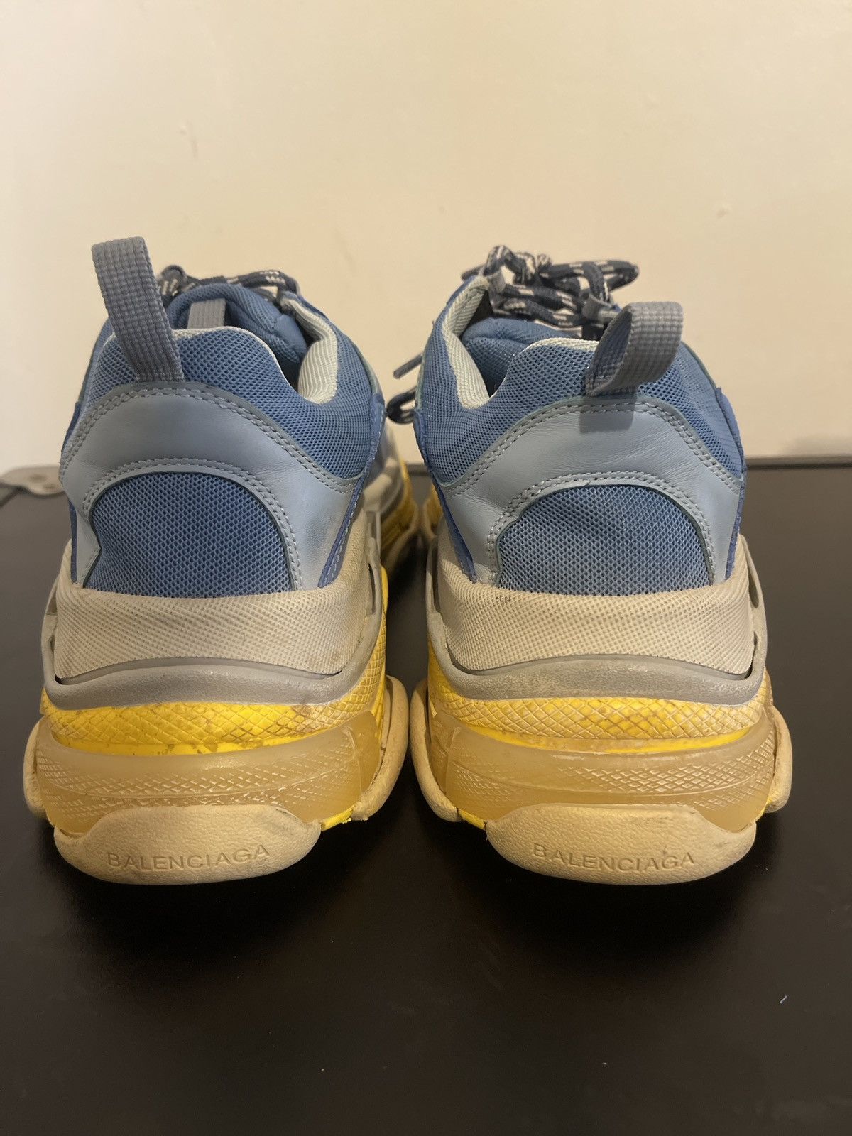 Balenciaga Balenciaga SSENSE Exclusive Triple S Sneakers Size US 12 / EU 45 - 7 Thumbnail