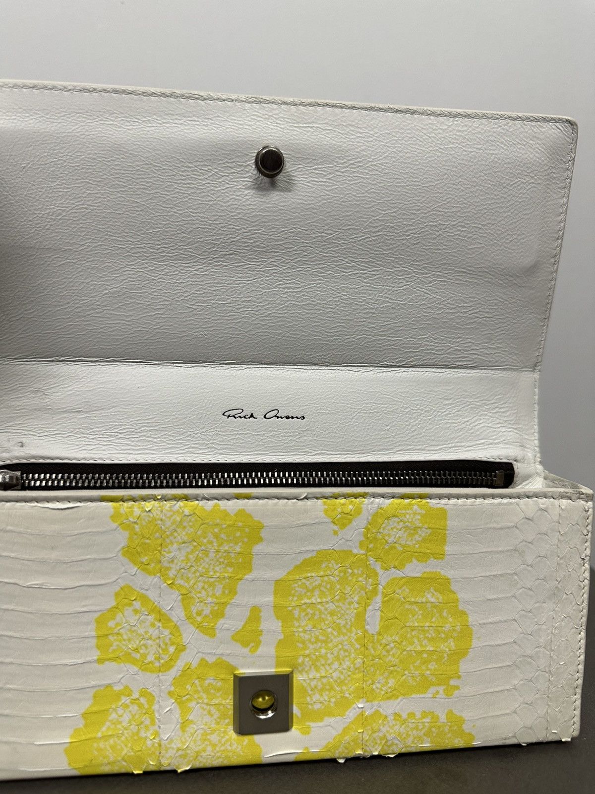 Rick Owens SS22 ‘FOGACHINE’ Python Beveled Clutch Size ONE SIZE - 6 Thumbnail
