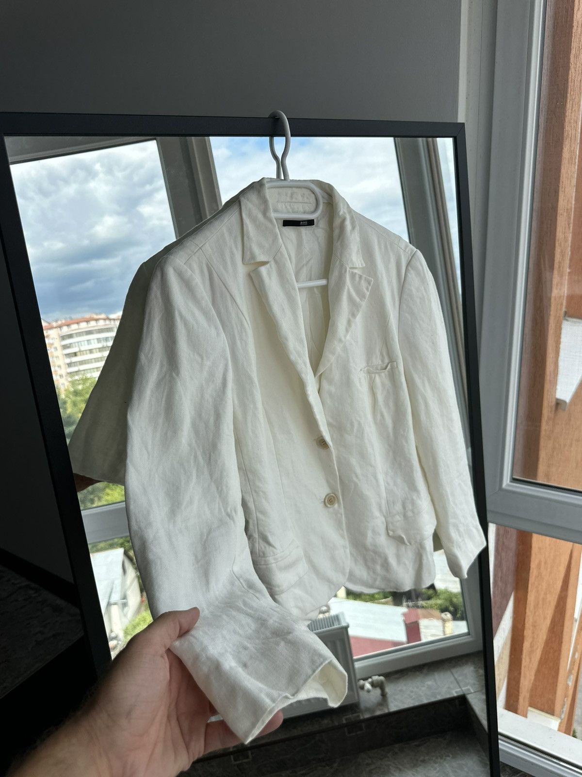 Hugo Boss Hugo Boss Women’s White Linen Blazer “Jamila” Size 40EU/ 8US Size M / US 6-8 / IT 42-44 - 4 Thumbnail