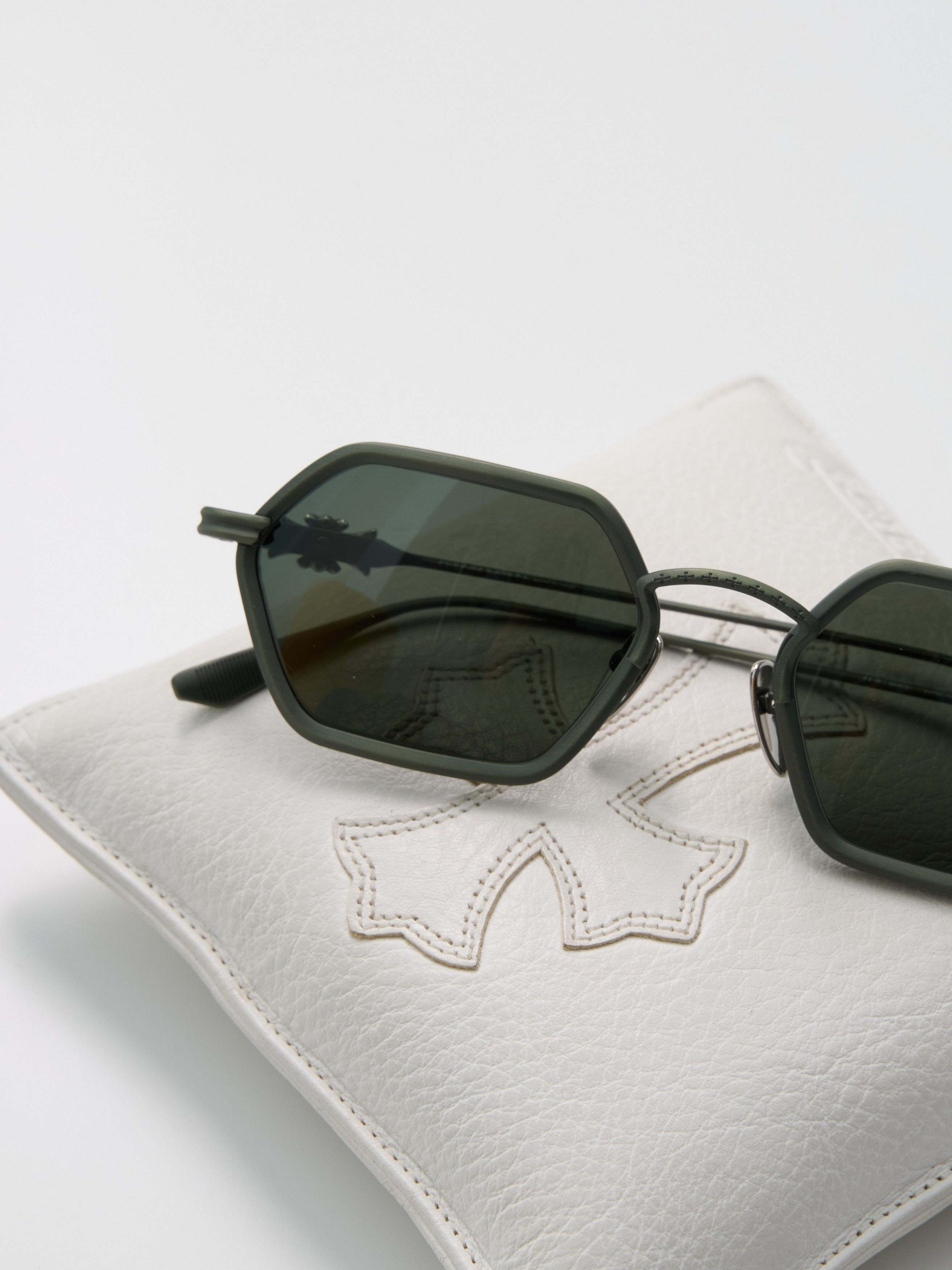 Chrome Hearts CHROME HEARTS DATASS Matte Black Size ONE SIZE - 3 Thumbnail