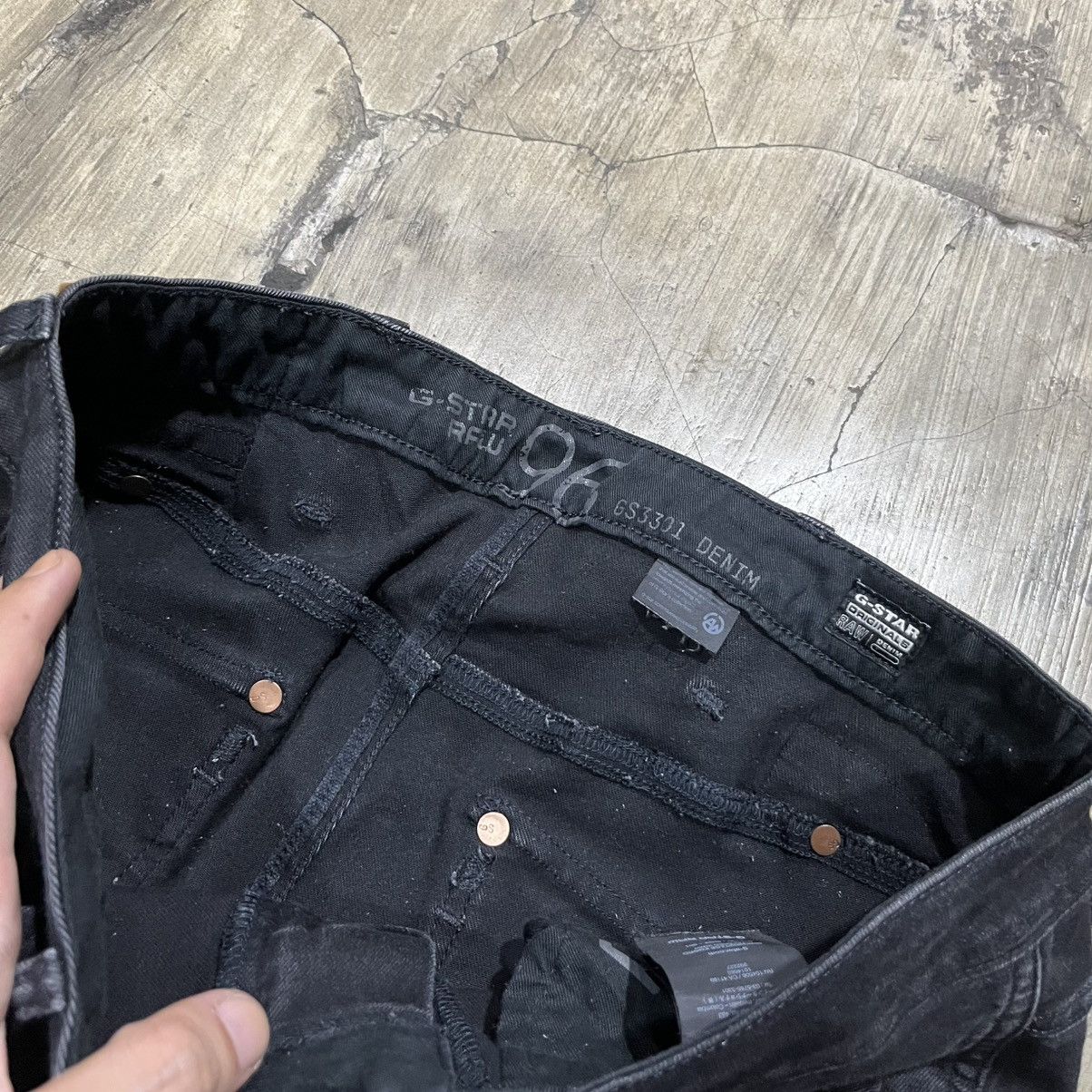G-Star G-Star RAW GS3301 Black Denim – Rare Early 2000s Era Size US 30 / EU 46 - 5 Thumbnail