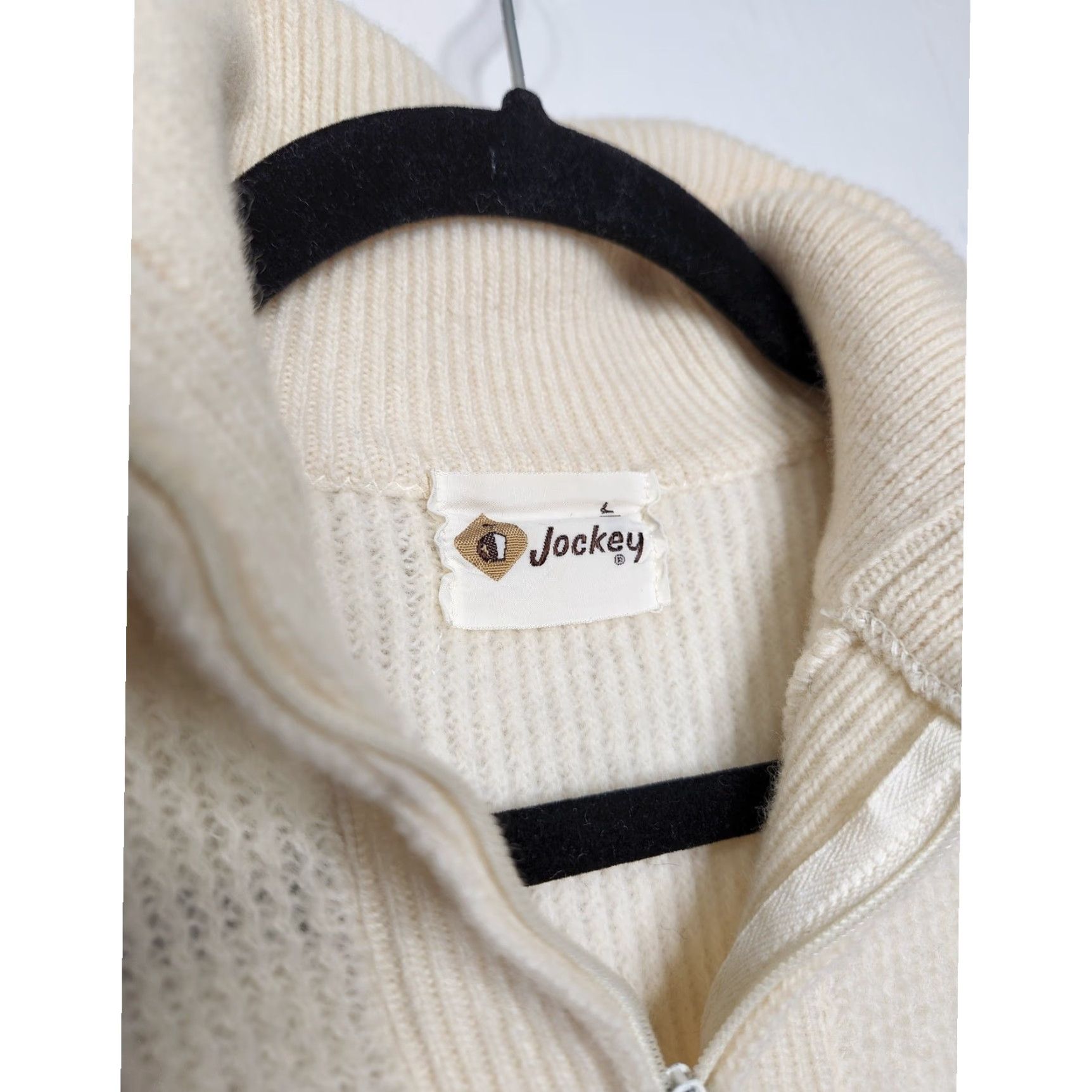 Jockey VINTAGE Jockey Sweater Knit VTG Rare Logo Crest Shirt Unisex Adults Large Cream 60s 70s Pullover Colgate? Size US L / EU 52-54 / 3 - 5 Thumbnail