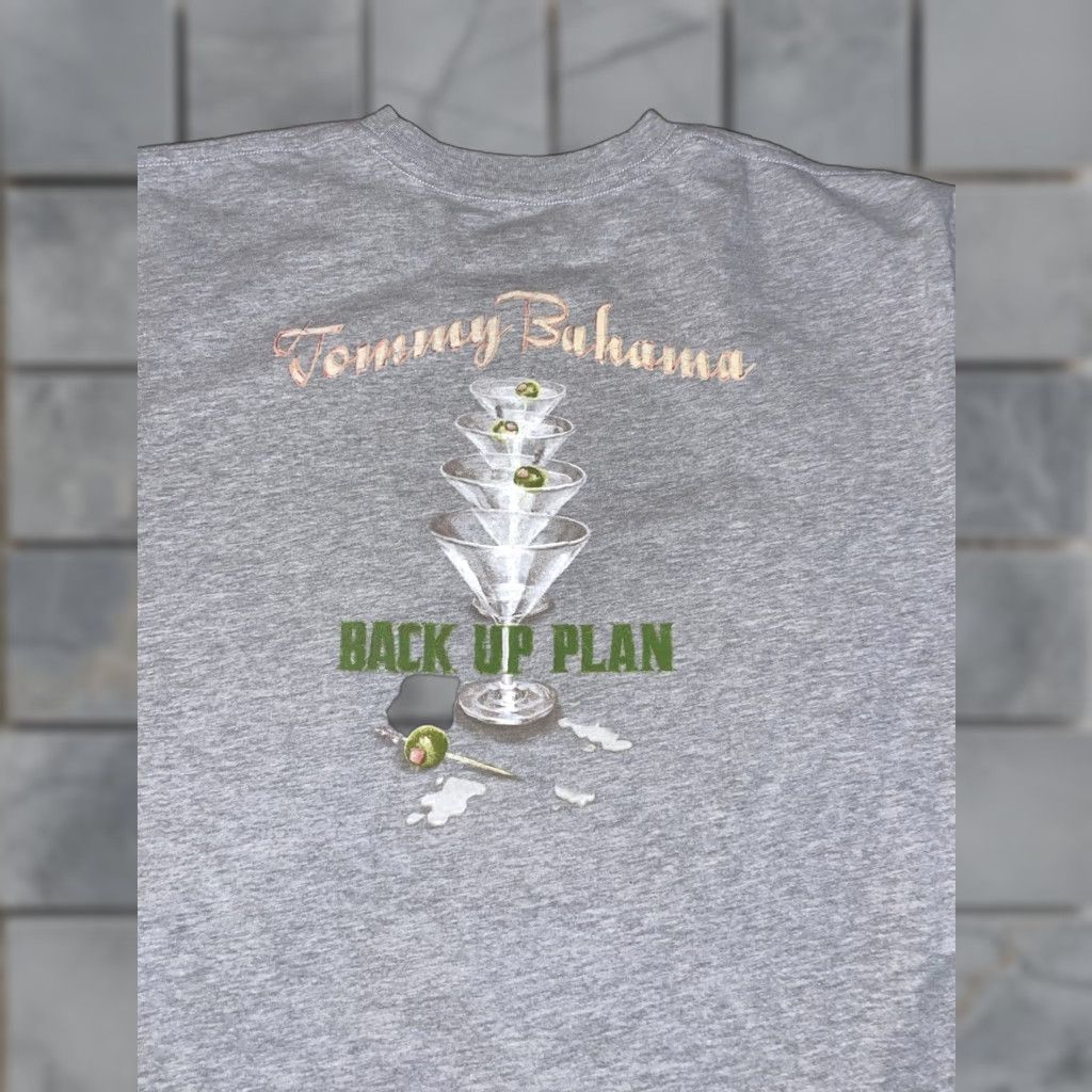 Tommy Bahama Tommy Bahama Martini T-Shirt Grey XL Mens T-Shirt Largest Size XL Gray Aloha American Size US XL / EU 56 / 4 - 1 Thumbnail