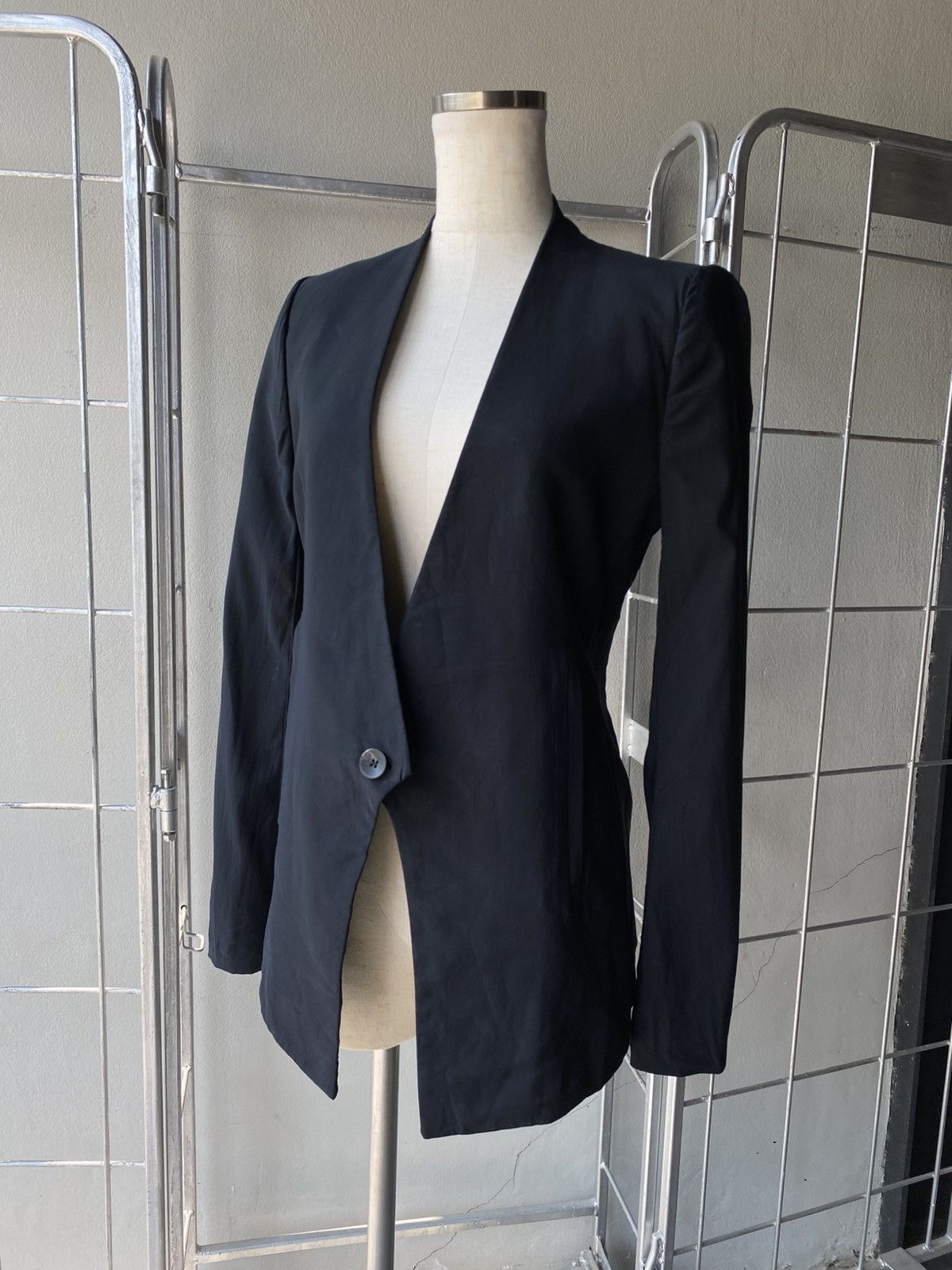 Helmut Lang HELMUT LANG New York Black Deep V-Neck Blazer Size XS / US 0-2 / IT 36-38 - 1 Thumbnail