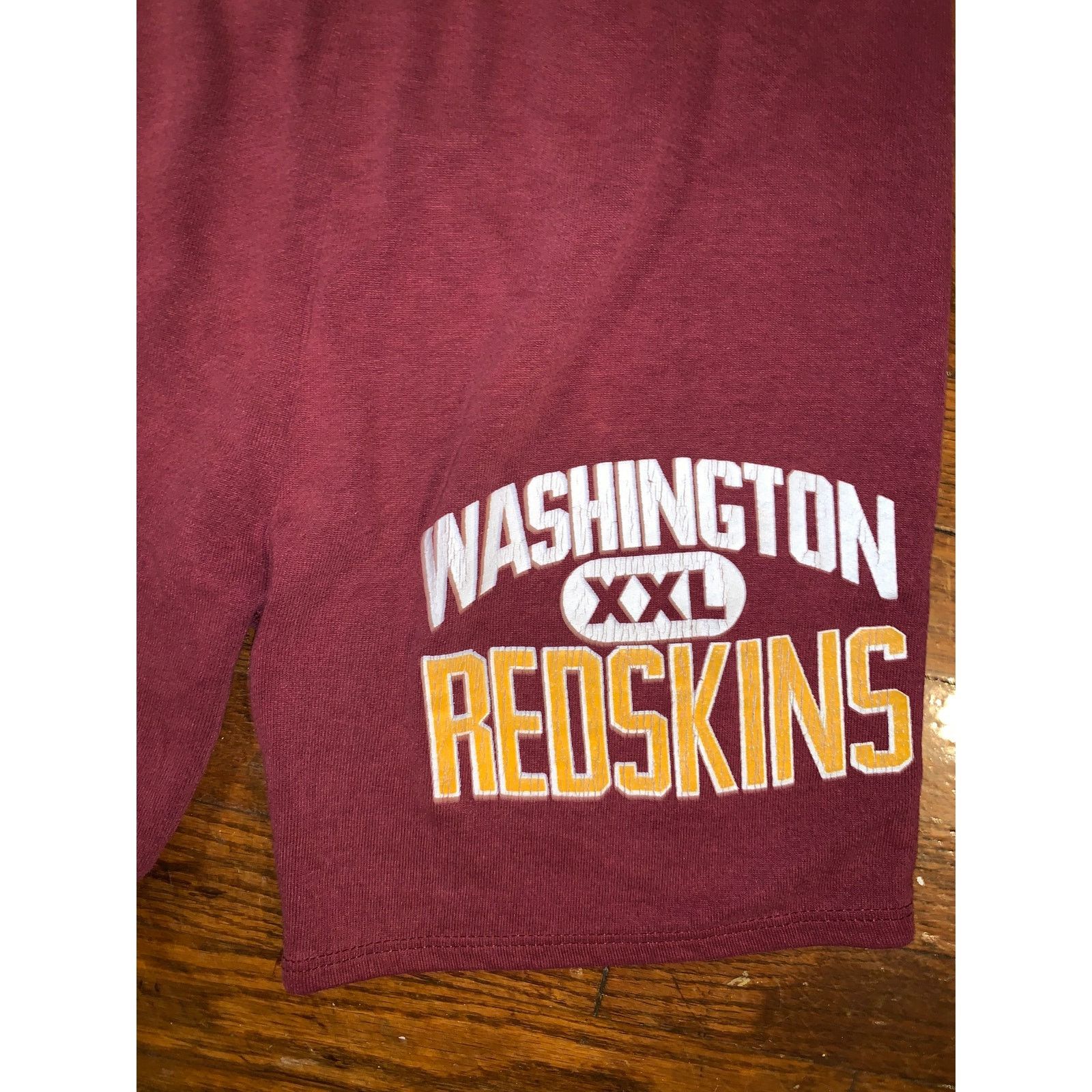 NFL × Vintage Washington Redskins Logo 7 Sweat Shorts USA Burgundy L NFL Size US 34 / EU 50 - 3 Thumbnail