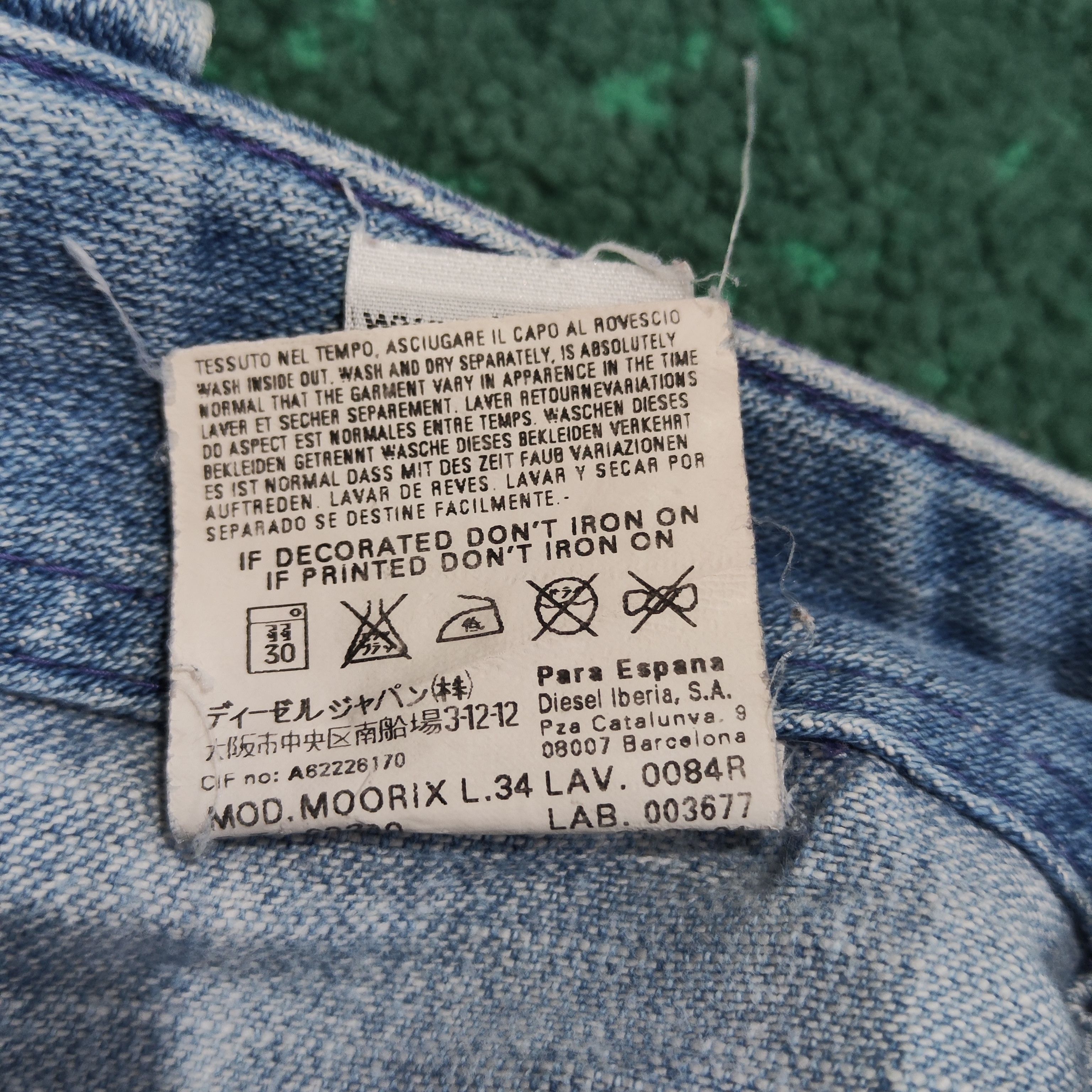 Diesel Diesel Baggy Y2k jeans faded W34. Size US 34 / EU 50 - 7 Thumbnail