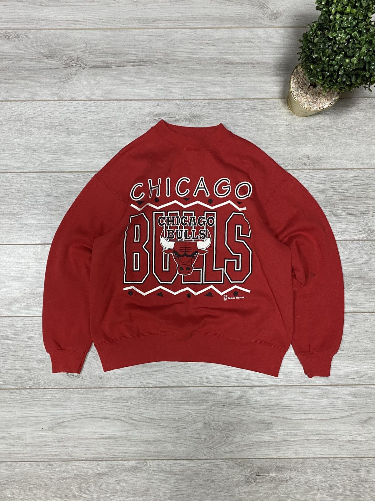 NBA NBA Hanes USA Chicago Bulls Sweatshirt Red big logo Size US L / EU 52-54 / 3 - 1 Thumbnail
