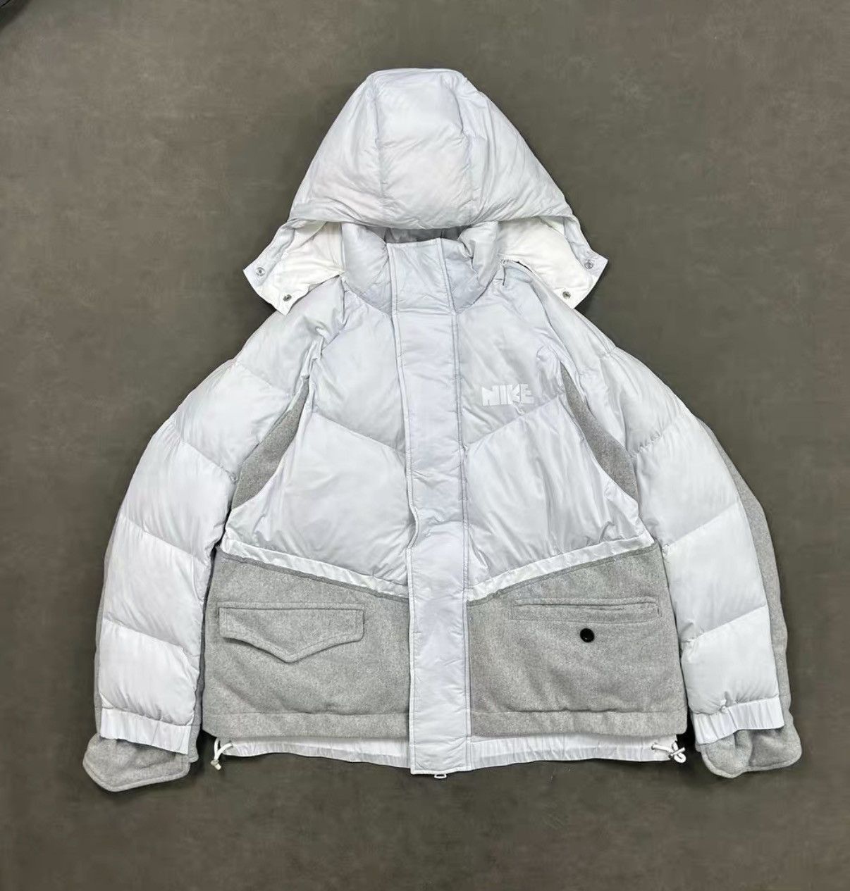 Sacai Sacai x Nike Runway Wool Panel Down Jacket J16 Size US L / EU 52-54 / 3 - 1 Thumbnail