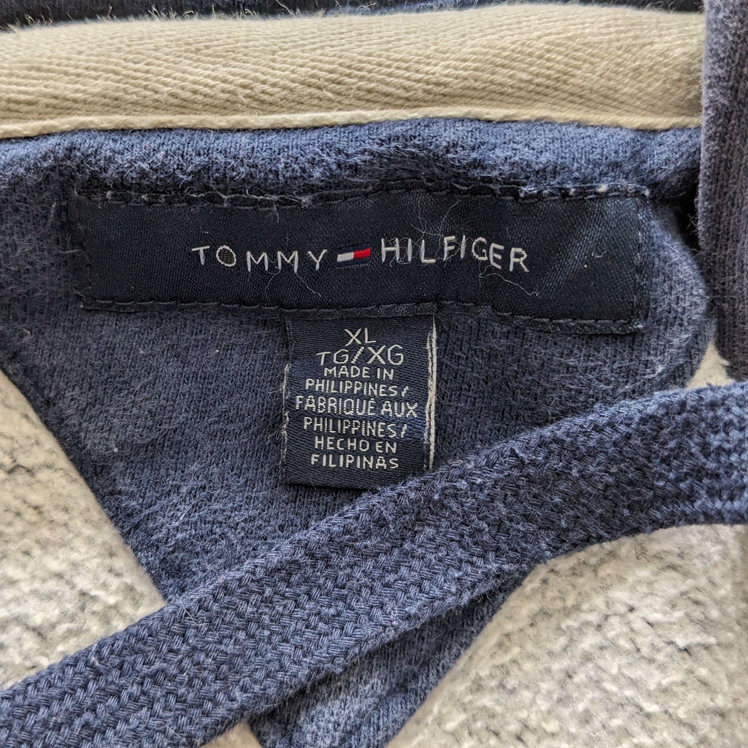 Vintage Vintage TOMMY HILFIGER American Streetwear Style Hoodies Size US XL / EU 56 / 4 - 5 Thumbnail