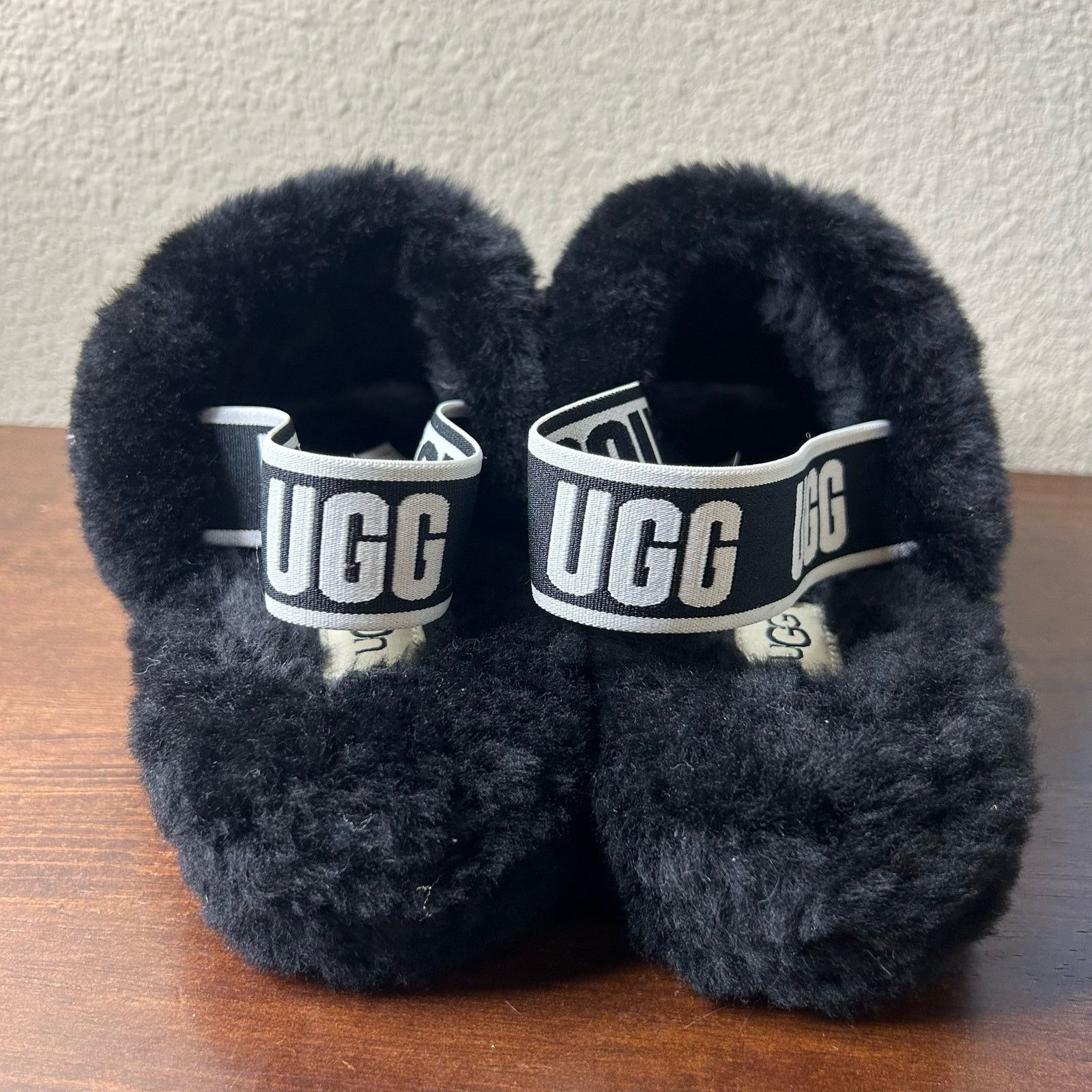 Ugg Ugg Slippers Sandals Fluff Yeah Elastic Slingback Size 8 Size US 8 / IT 38 - 9 Thumbnail