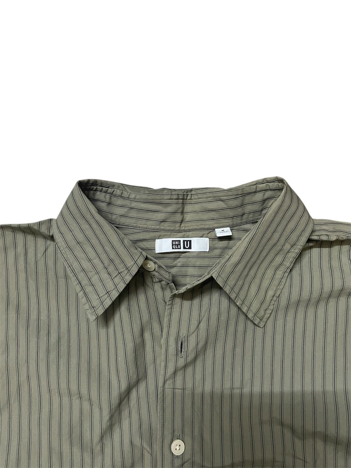 Uniqlo uniqlo green striped shirt relax fit Size US M / EU 48-50 / 2 - 2 Thumbnail