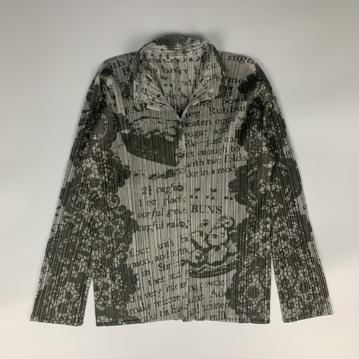 Pleats Please Issey Miyake Rare Issey Miyake Pleats Please “English Menu” Pleated Shirt Size US M / EU 48-50 / 2 - 1 Thumbnail