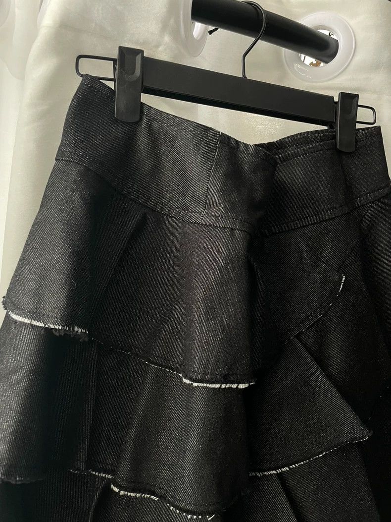 Comme des Garcons Comme des Garcons size os Medieval denim indigo wrap skirt Size 25" / US 0 / IT 36 - 2 Thumbnail