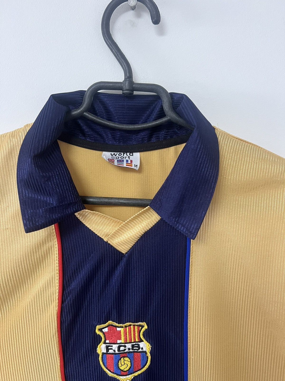Vintage Vintage Barcelona 2002/2003 Jersey Rivaldo Football Shirt M Size US M / EU 48-50 / 2 - 15 Thumbnail