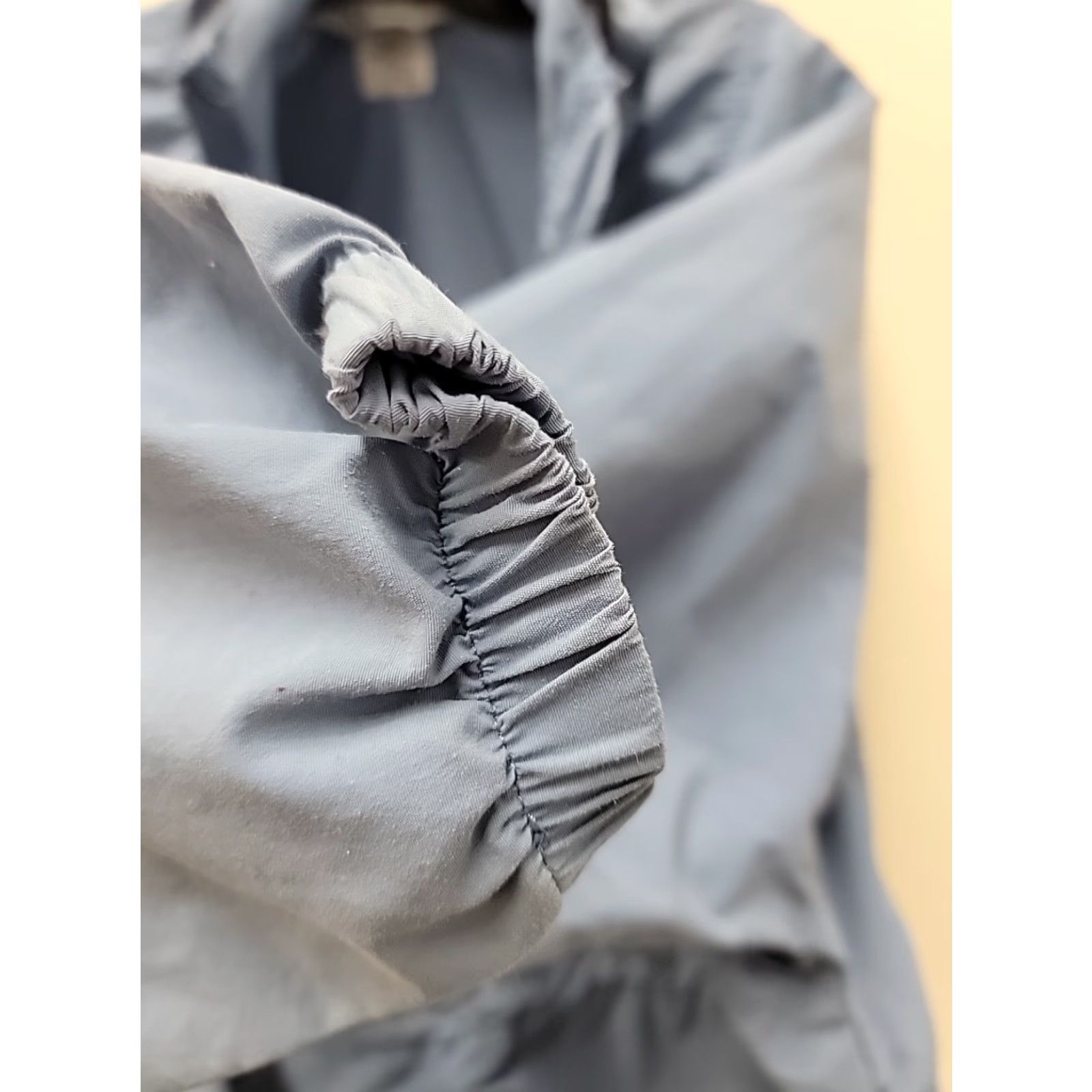 Vintage VINTAGE L.L. Bean Women’s Windbreaker Hooded Anorak Jacket Pullover Blue Petite Large feels Like New Size L / US 10 / IT 46 - 6 Thumbnail