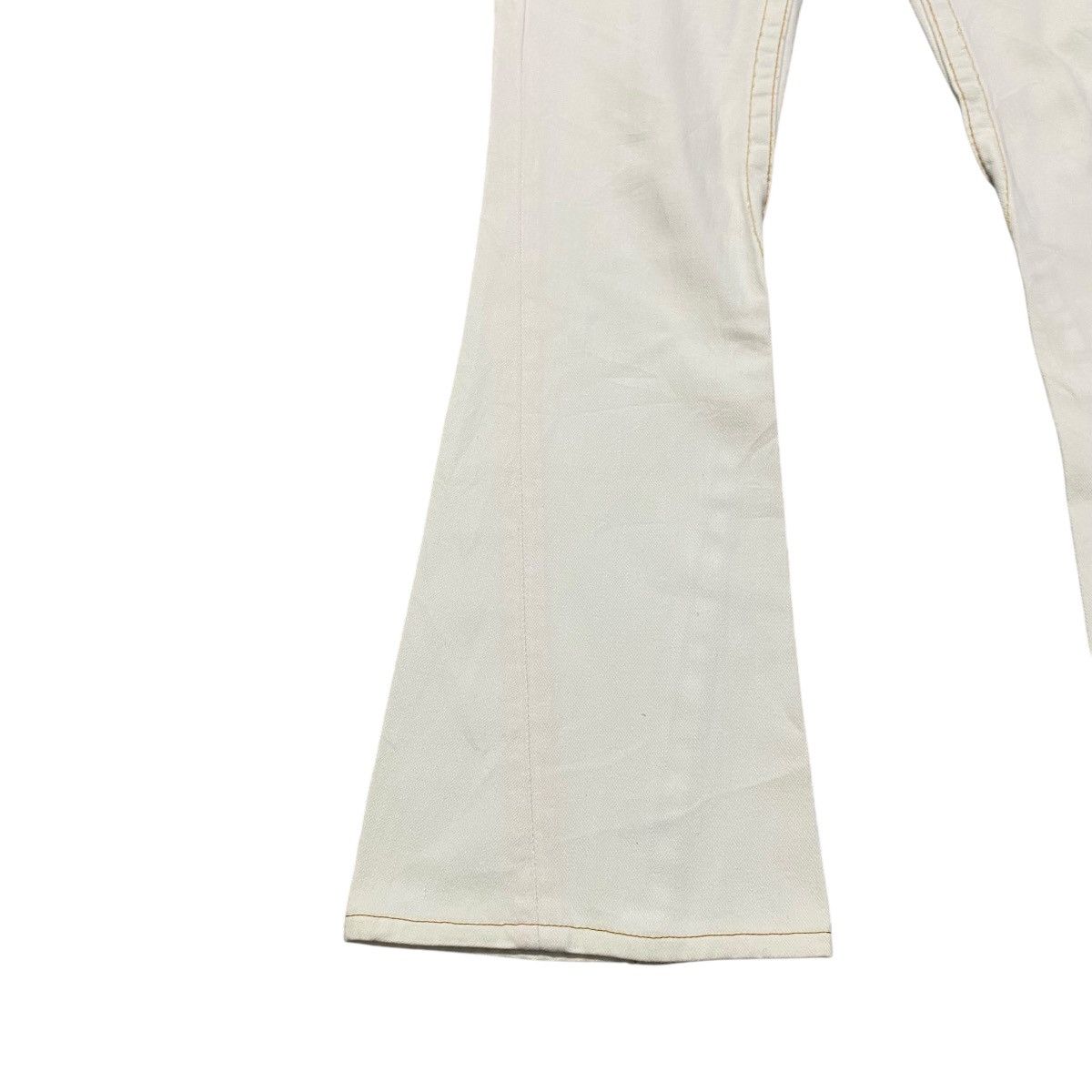 True Religion True Religion Off White Denim Flare Jeans Size 26" / US 2 / IT 38 - 7 Thumbnail