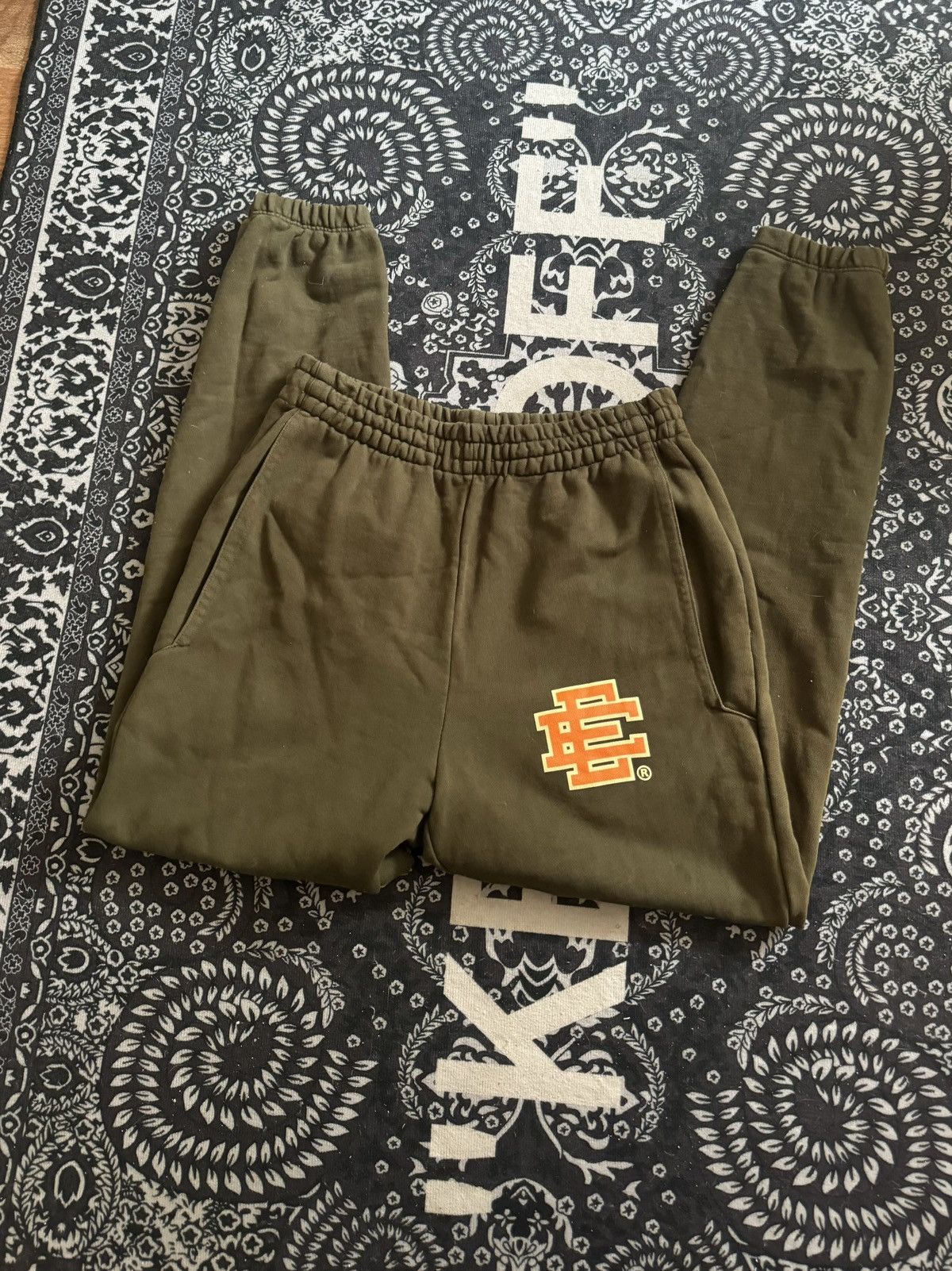 Eric Emanuel Eric Emanuel Green/Orange Sweatpants Size US 33 - 2 Thumbnail