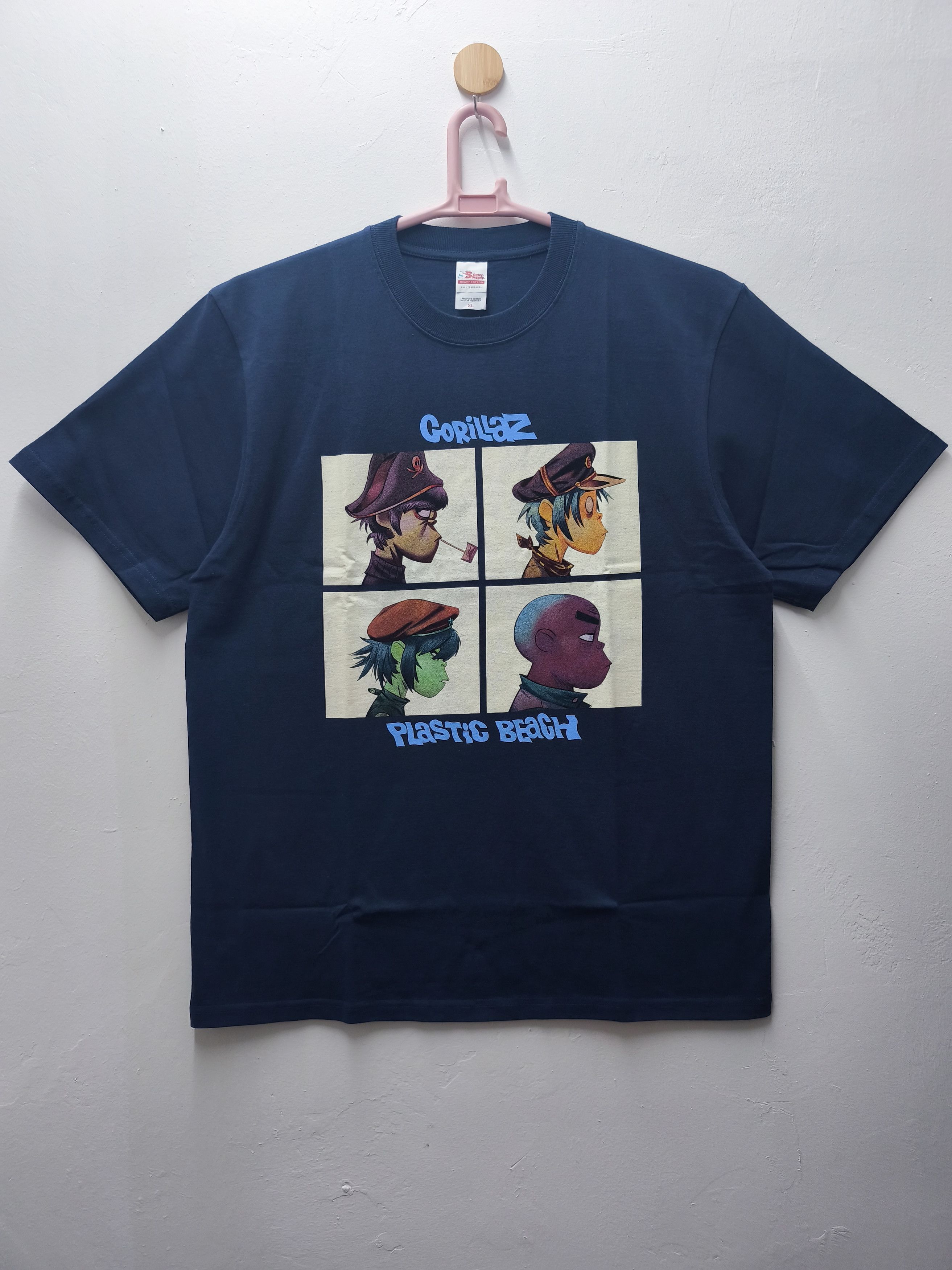 Gorillaz Escape To Plastic Beach World Tour T-shirt