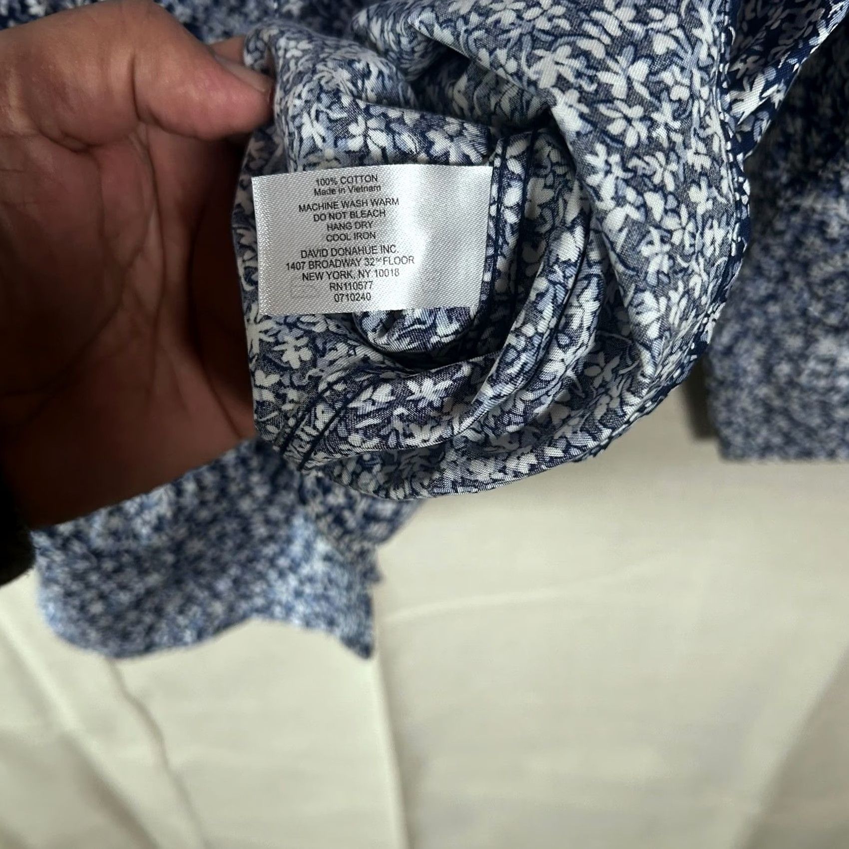 David Donahue David Donahue Mens XXL Navy White Floral Button-Down Shirt CBSM10409407 NWT Size US XXL / EU 58 / 5 - 3 Thumbnail