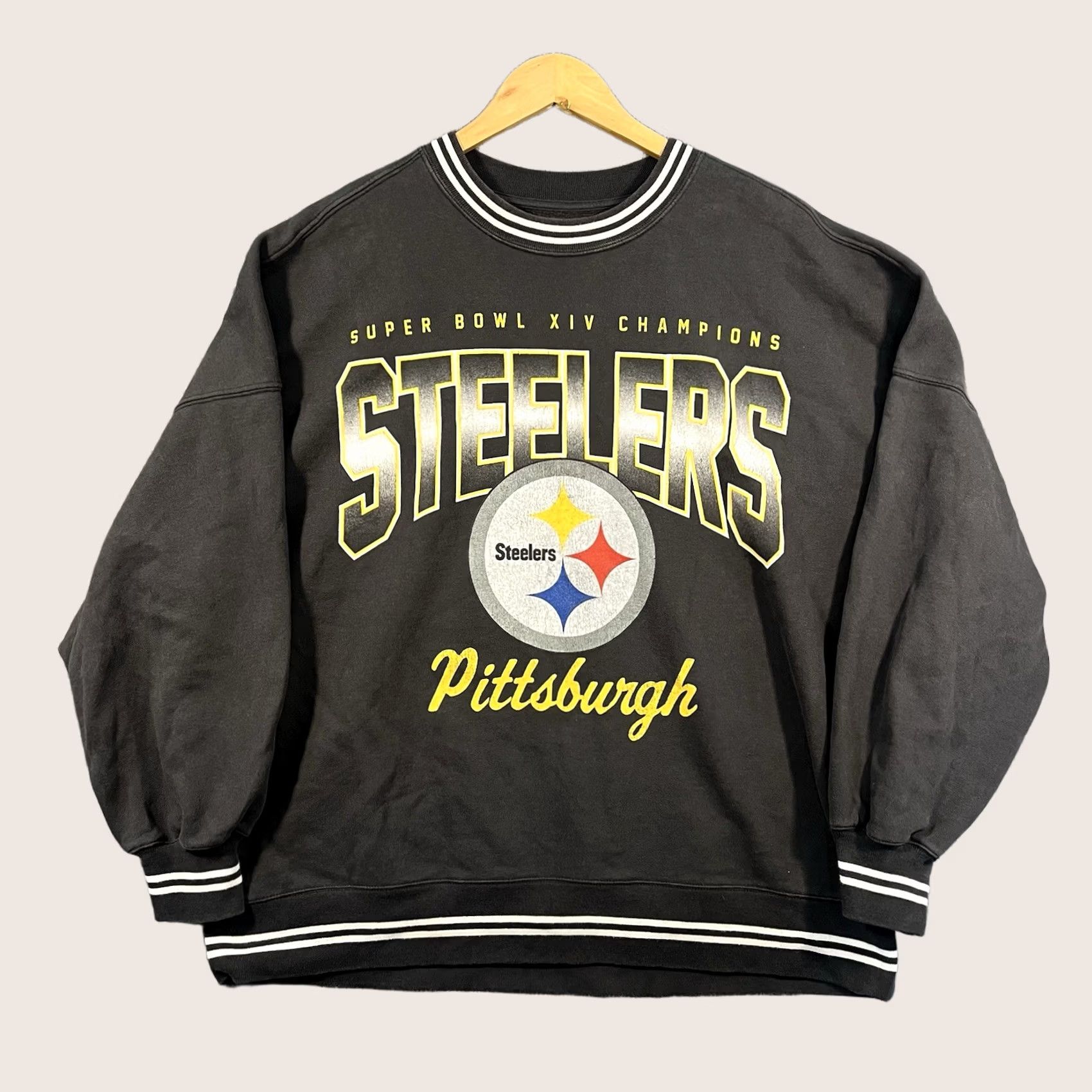 Abercrombie & Fitch VINTAGE Abercrombie & Fitch Sweatshirt Mens L NFL Pittsburgh Steelers Super Bowl Black Size US L / EU 52-54 / 3 - 1 Thumbnail
