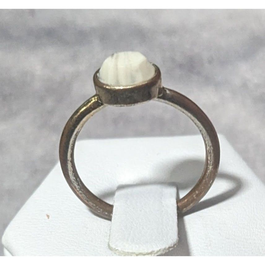 Other Minimalist Gold And White Faceted Stone Fashion Ring Size 7 Size ONE SIZE - 3 Thumbnail
