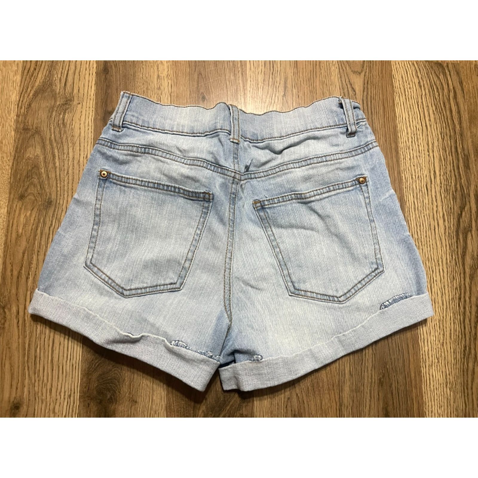 Vintage VINTAGE No Boundaries Shorts Woman's Size 7 Blue Denim High Rise Cut Off Size 28" / US 6 / IT 42 - 2 Thumbnail