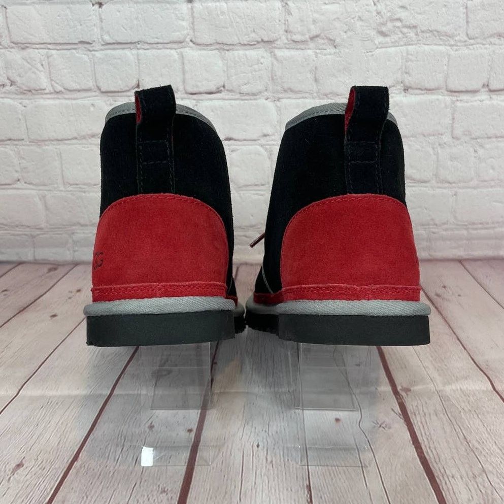 Ugg Ugg Neumel Mashup Black Red Suede Chukka Boots Mens Size 9 Size US 9 / EU 42 - 8 Thumbnail
