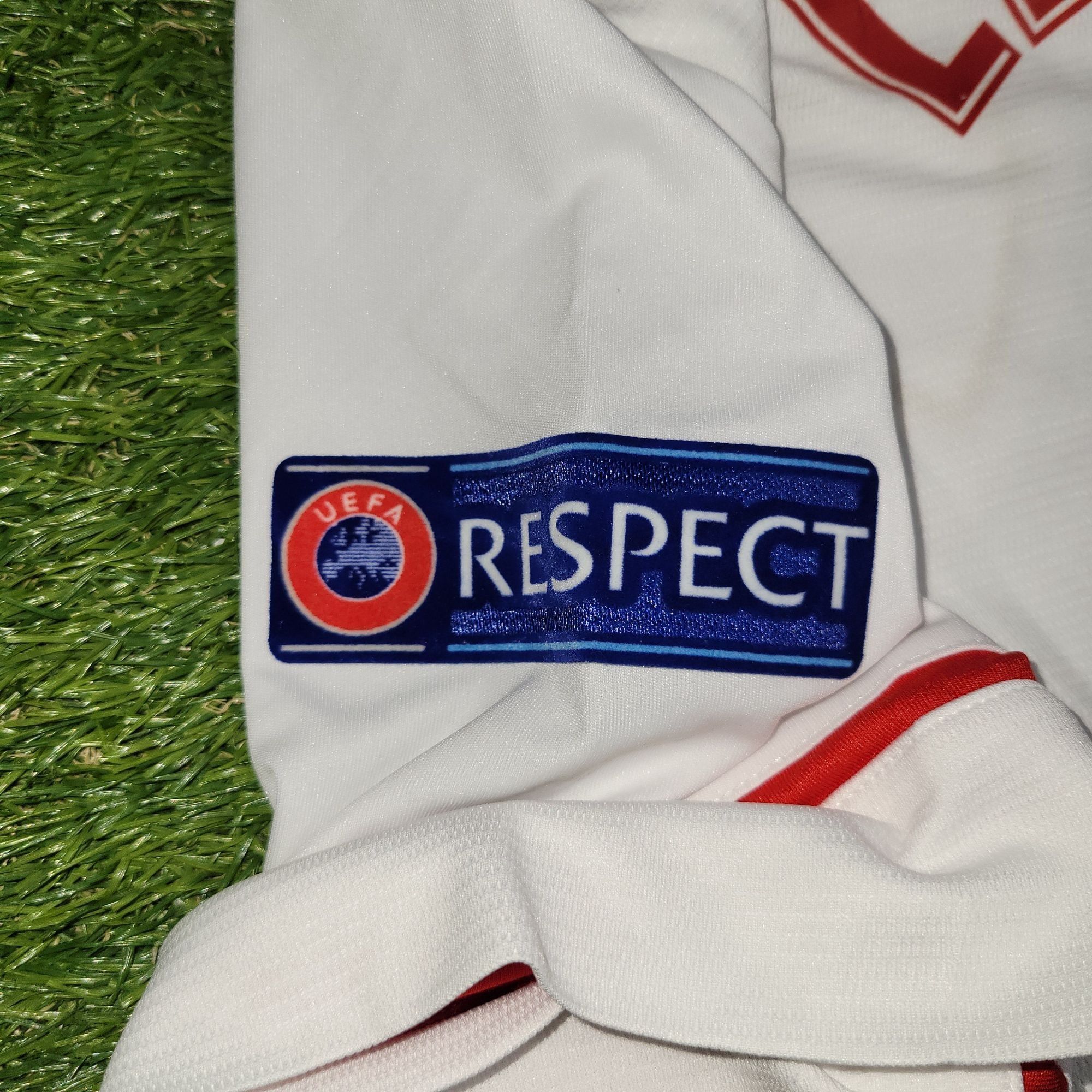 New Balance Lenglet Sevilla 2017 2018 MATCH Soccer Jersey M Size US M / EU 48-50 / 2 - 6 Thumbnail