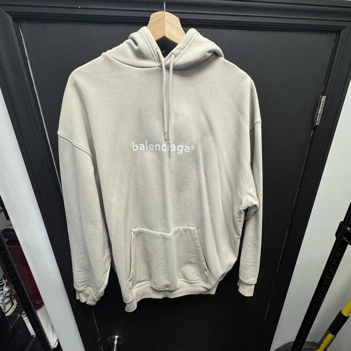 Balenciaga Balenciaga Logo Oversized Hoodie Beige Size US L / EU 52-54 / 3 - 1 Thumbnail