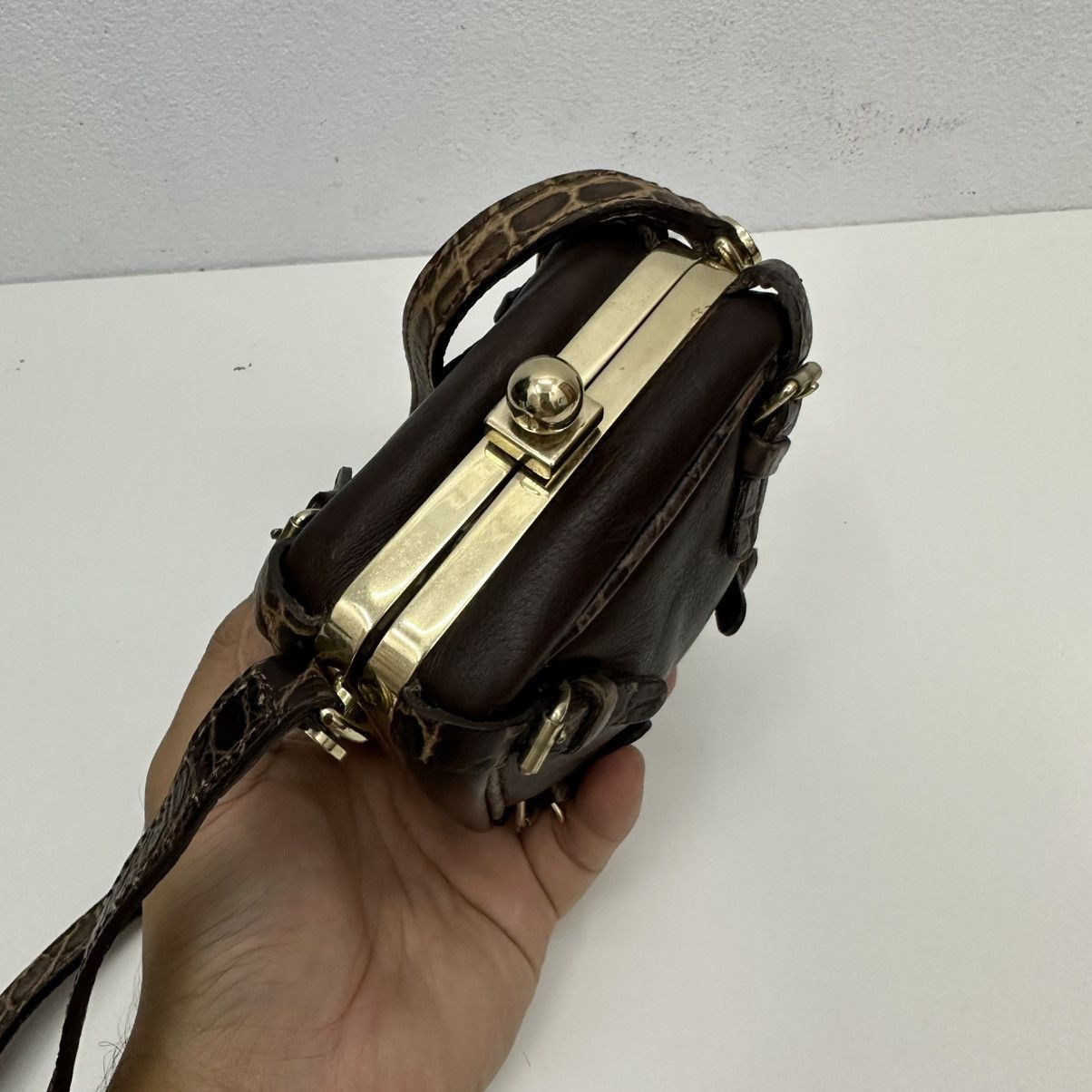 Celine ‼️YES‼️ AUTHENTIC CELINE LEATHER TRUNKETTE MINI CROSSBODY BAG Size ONE SIZE - 5 Thumbnail