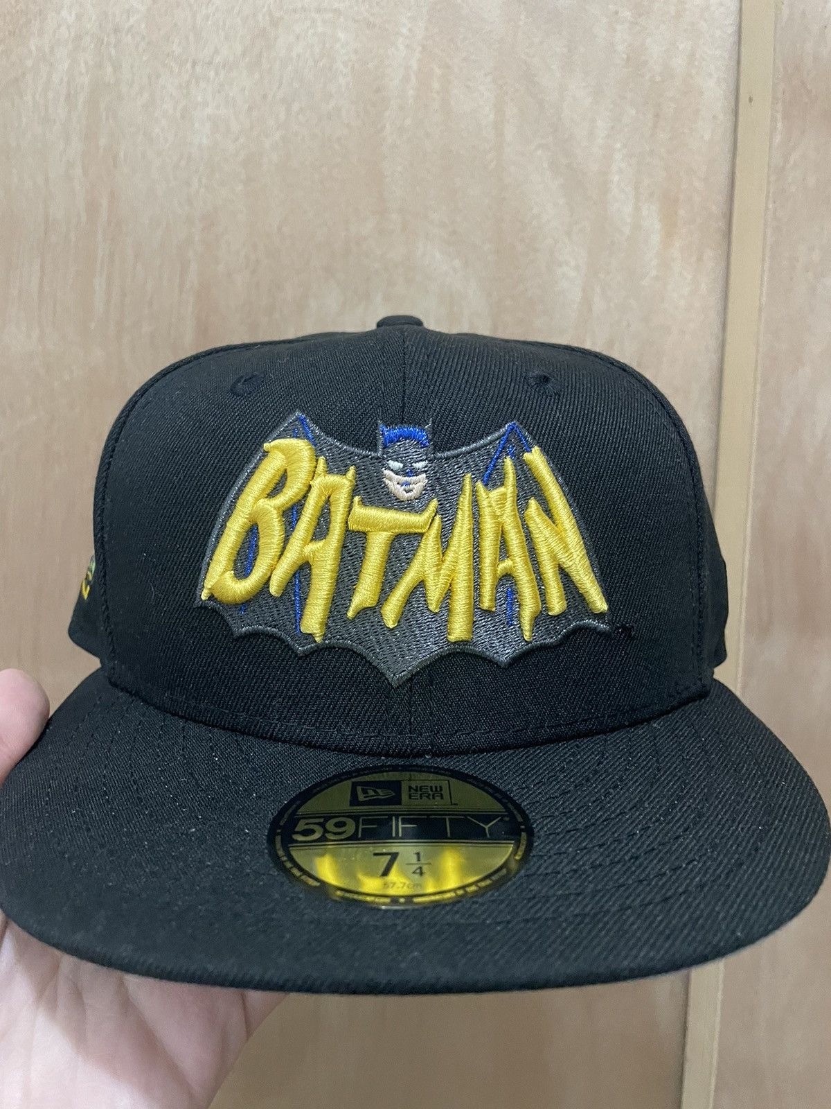 New Era Myfitteds Batman Adam West DC Comics size 7 1/4 New Era fitt Size ONE SIZE - 2 Thumbnail