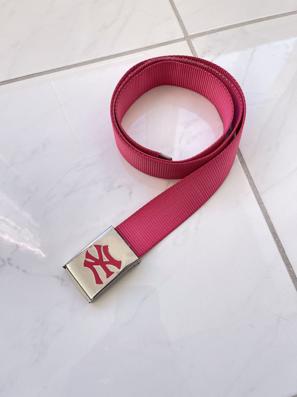 MLB × Vintage Vintage Y2k New York Yankees MLB Belt Size ONE SIZE - 1 Thumbnail