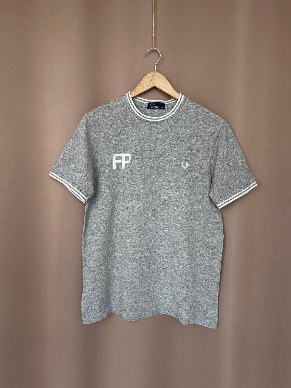 Fred Perry Fred Perry FP Embroidered Logo T-Shirt Men's Size M Size US M / EU 48-50 / 2 - 1 Thumbnail