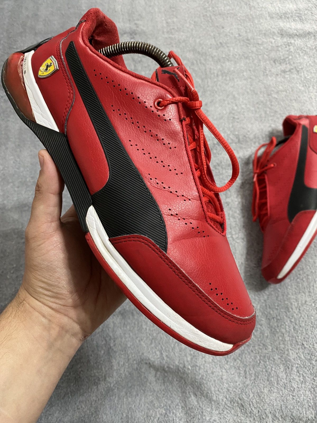 Ferrari × Puma Vintage Puma Ferrari leather sneakers Y2K style Size US 9.5 / EU 42-43 - 2 Thumbnail